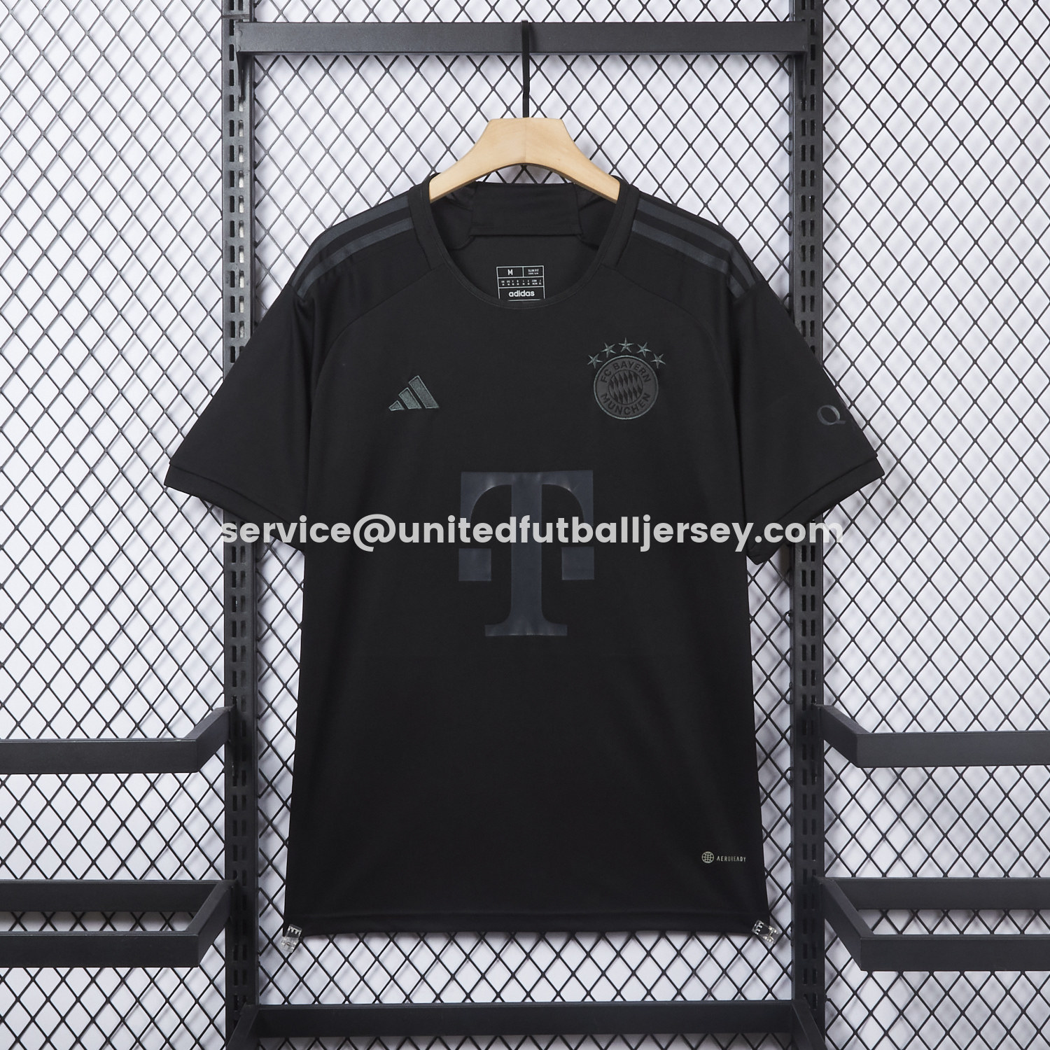 unitedfutballjersey-Retro Bayern Munich 2023-24 Black Special Jersey