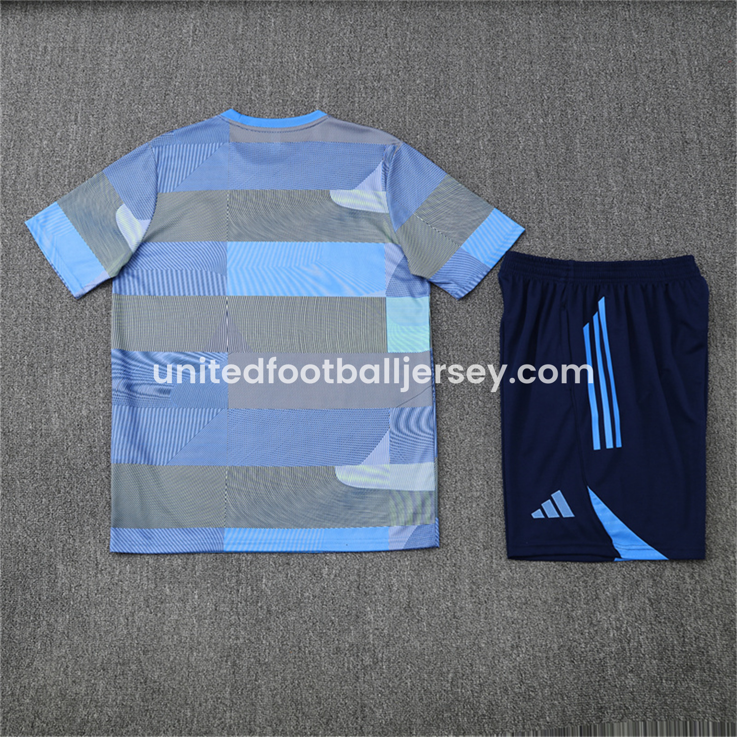 unitedfutballjersey-Real Madrid 25-26 Pre-Match Short-Sleeve Training Set - Blue-Gray Camouflage Top and Blue Shorts