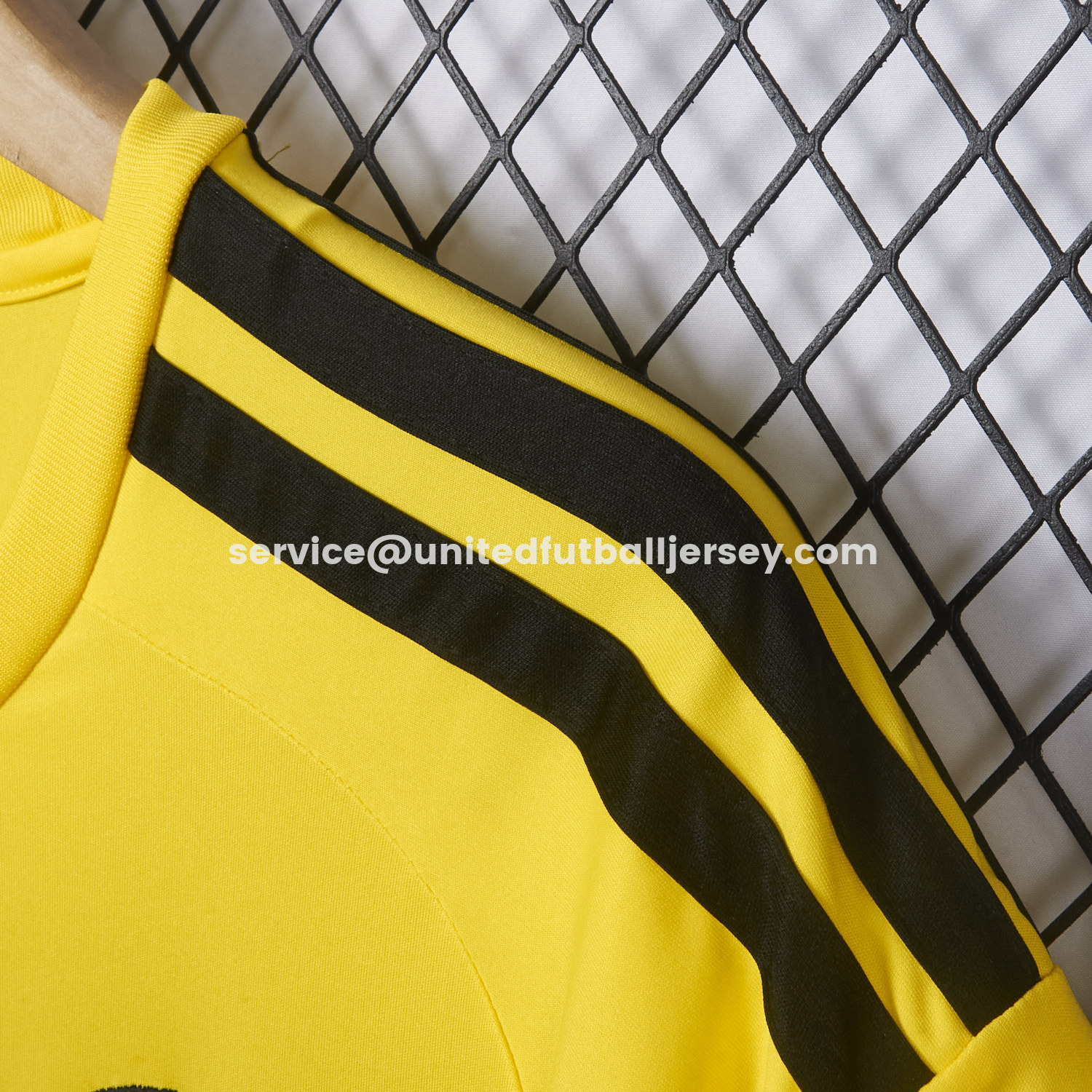 unitedfutballjersey-S-c-o.t l.a-n.d 2026 Yellow Goalkeeper Jersey - Fans Version