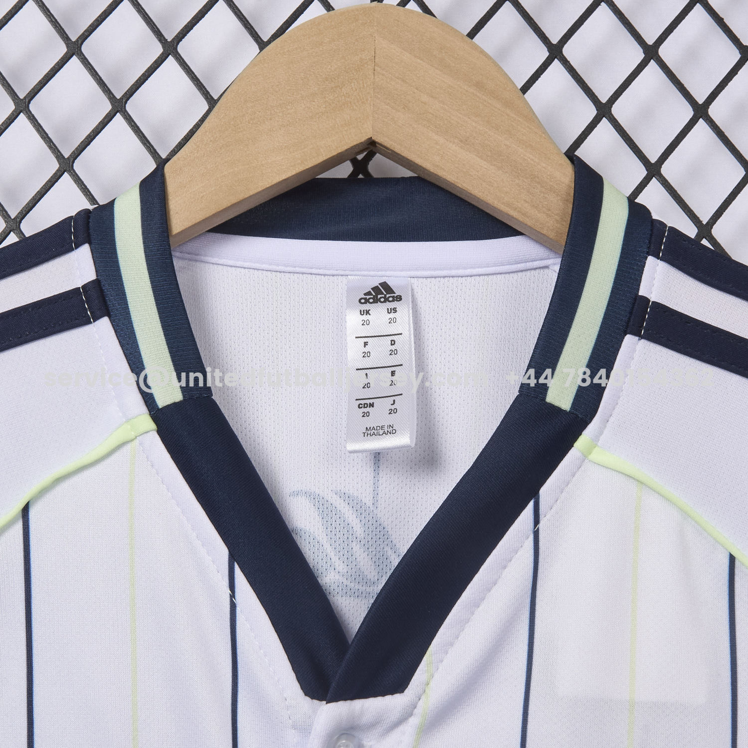 unitedfutballjersey-Real Madrid 25-26 White Baseball Kids Kit