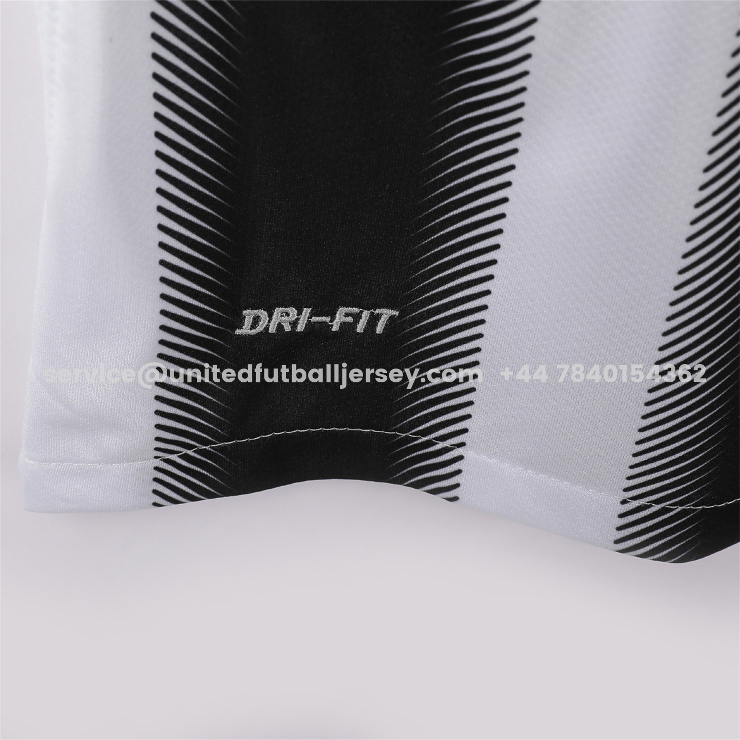 unitedfutballjersey-Retro Juventus 2011-12 Home Jersey