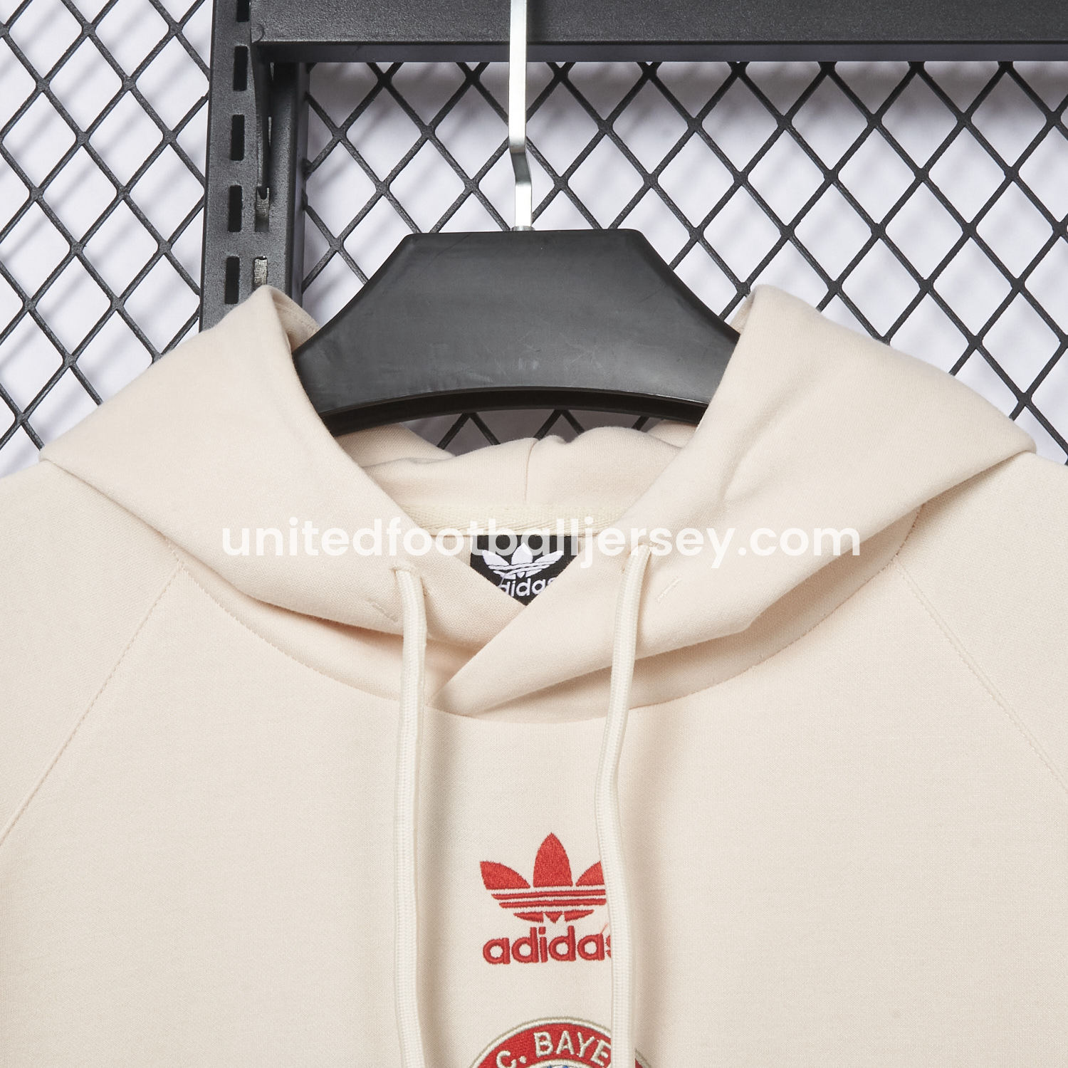 Bayern Munich 24-25 Originals LFSTLR Training Hoodie Set - Beige:football jersey mysite: unitedjerseyfootball 邓江浪:football