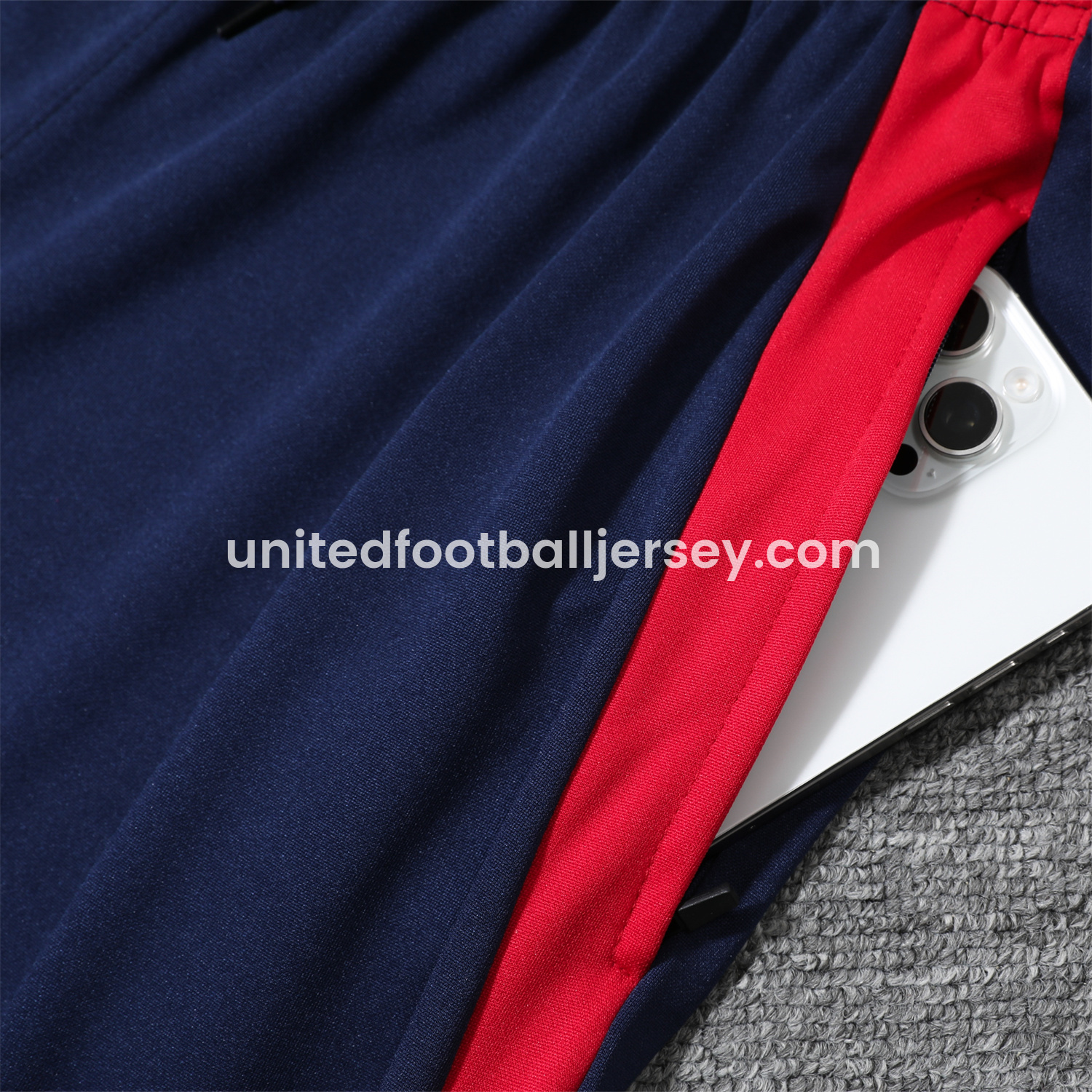 unitedfutballjersey-Arsenal 25-26 POLO Short-Sleeve Training Set - Red Top and Deep Blue Pants