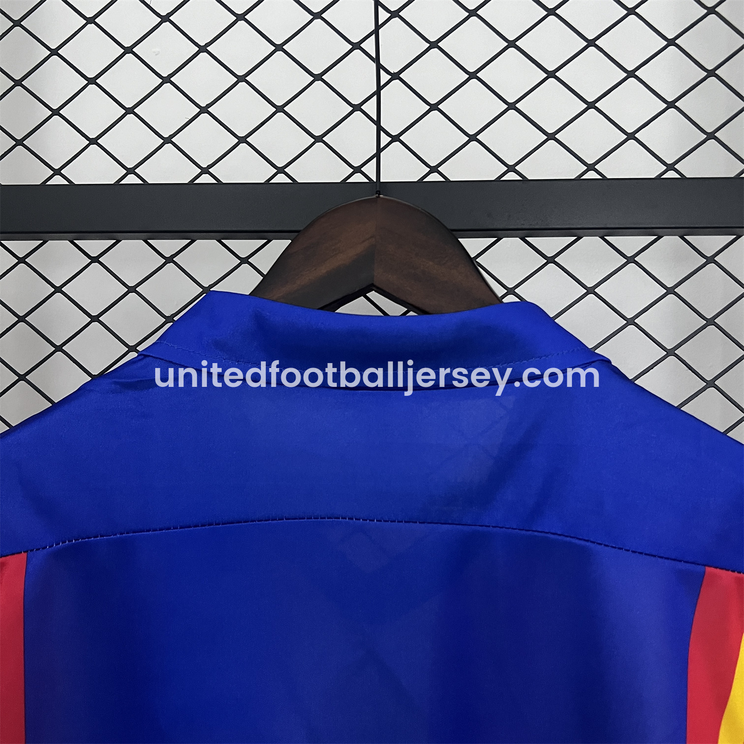 unitedfutballjersey-Retro Valencia 1980-82 Away Jersey