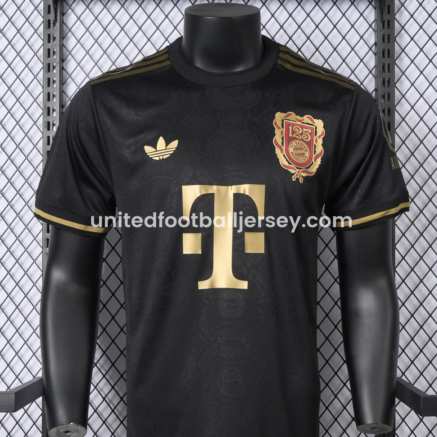 unitedfutballjersey-Bayern Munich 2025 Black 125th Anniversary Jersey - Player Version