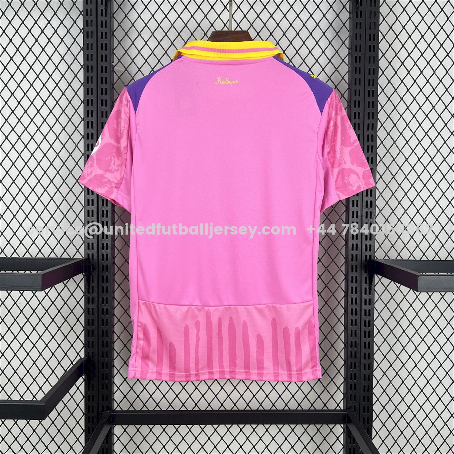 unitedfutballjersey-Dortmund 25-26 Club World Cup Pink Goalkeeper Jersey - Fans Version