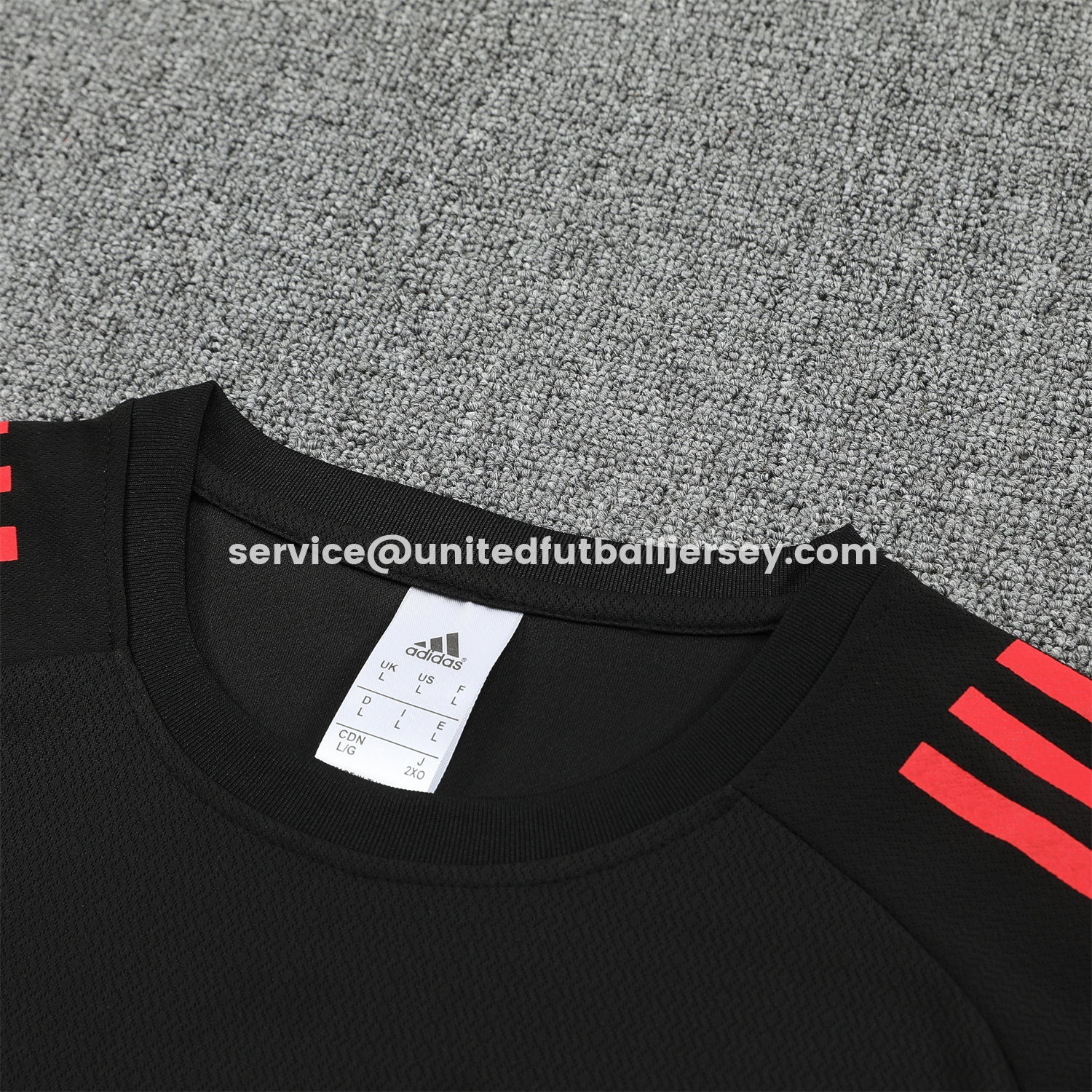 unitedfutballjersey-Liver.pool 25-26 Short-Sleeve Training Set - Black With Red Top & Black Shorts