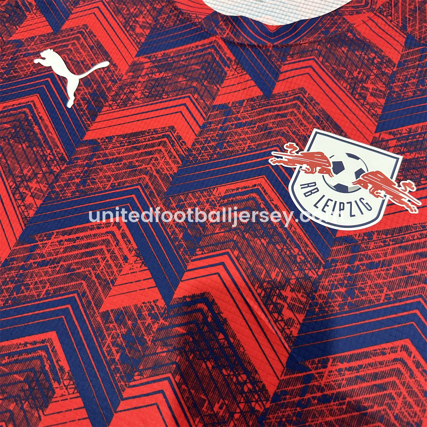 unitedfutballjersey-RB Leipzig 25-26 Pre-Match Red Blue Training Jersey - Fans Version