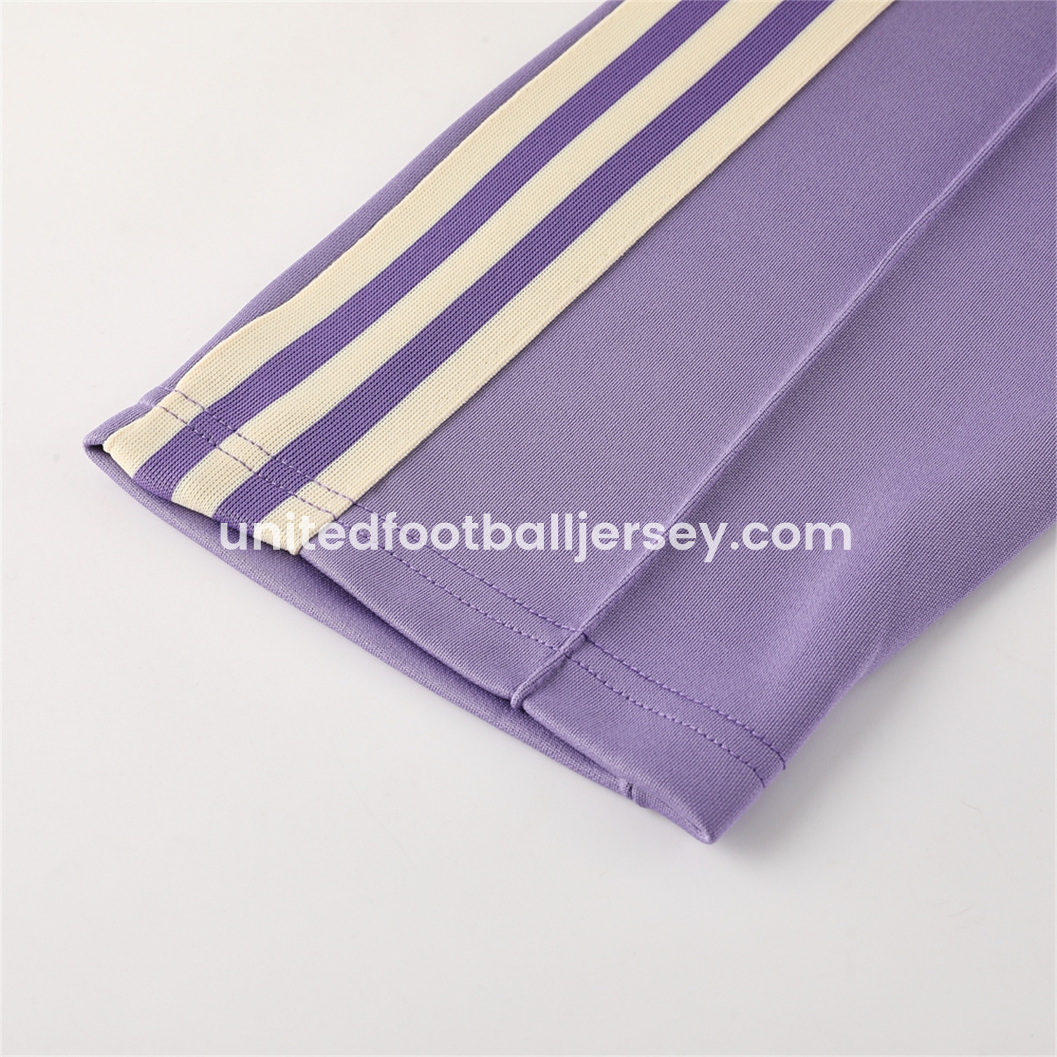 unitedfutballjersey-Real Madrid 24-25 Throwback Jacket Training Tracksuit - Off-white Jackets & Purple Pants