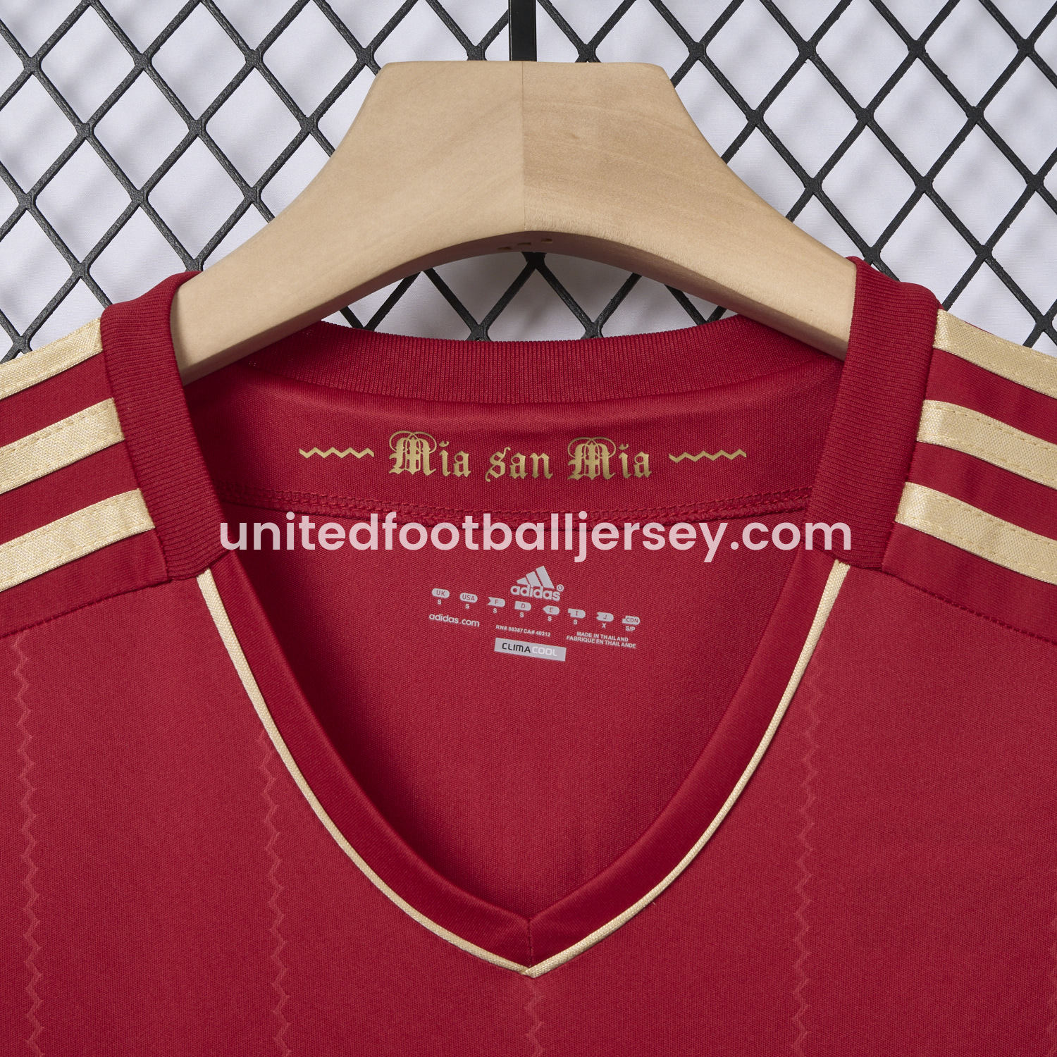 unitedfutballjersey-Retro Bayern Munich 2012-13 Home Jersey