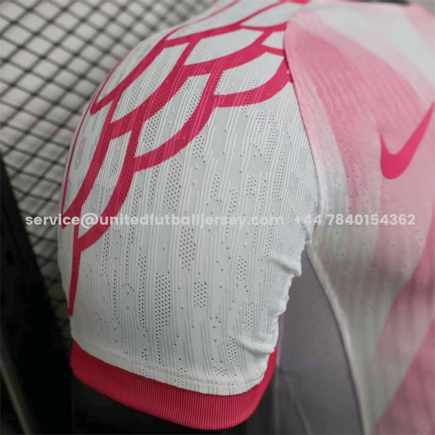 unitedfutballjersey-Barcelona 25-26 Red and White Diagonal Gradient Special Jersey - Player Version