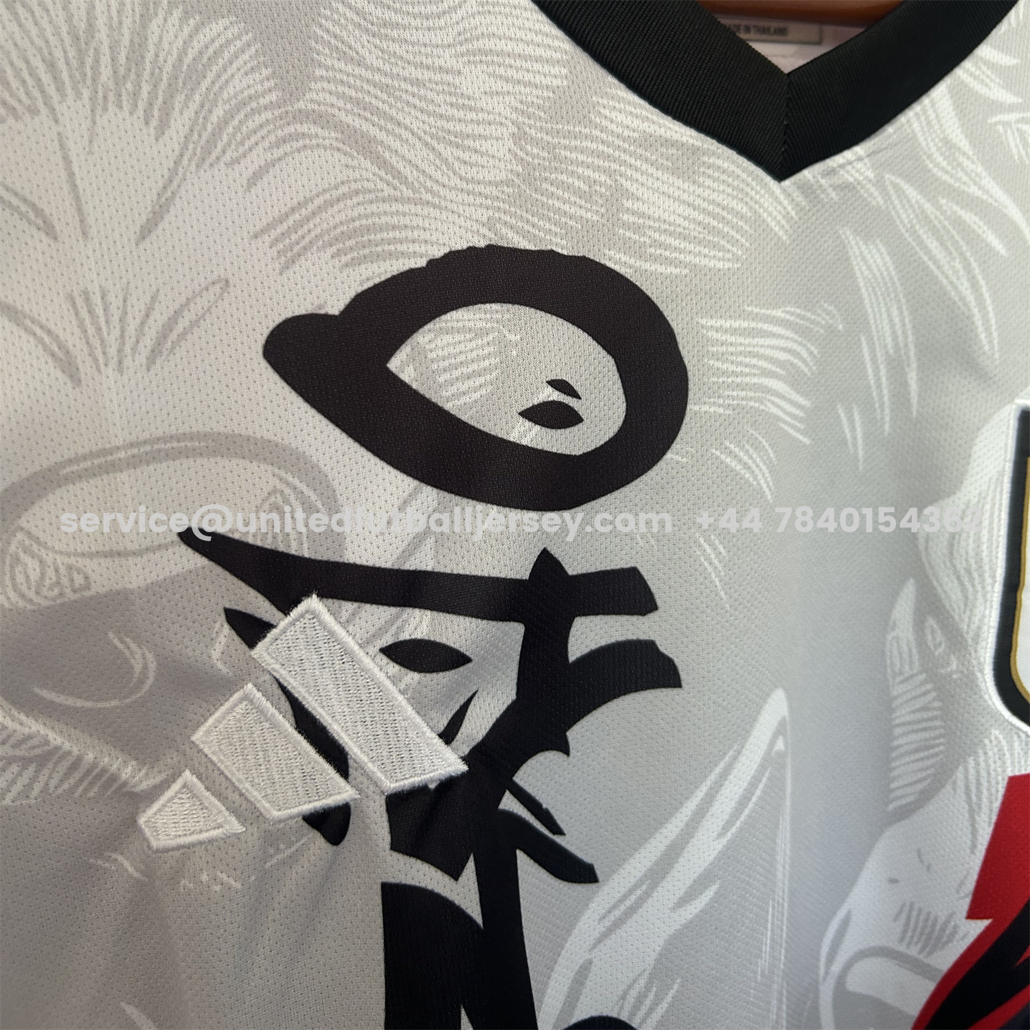 unitedfutballjersey-Japan 25-26 Black Wolf Fur White Special Jersey - Fans Version