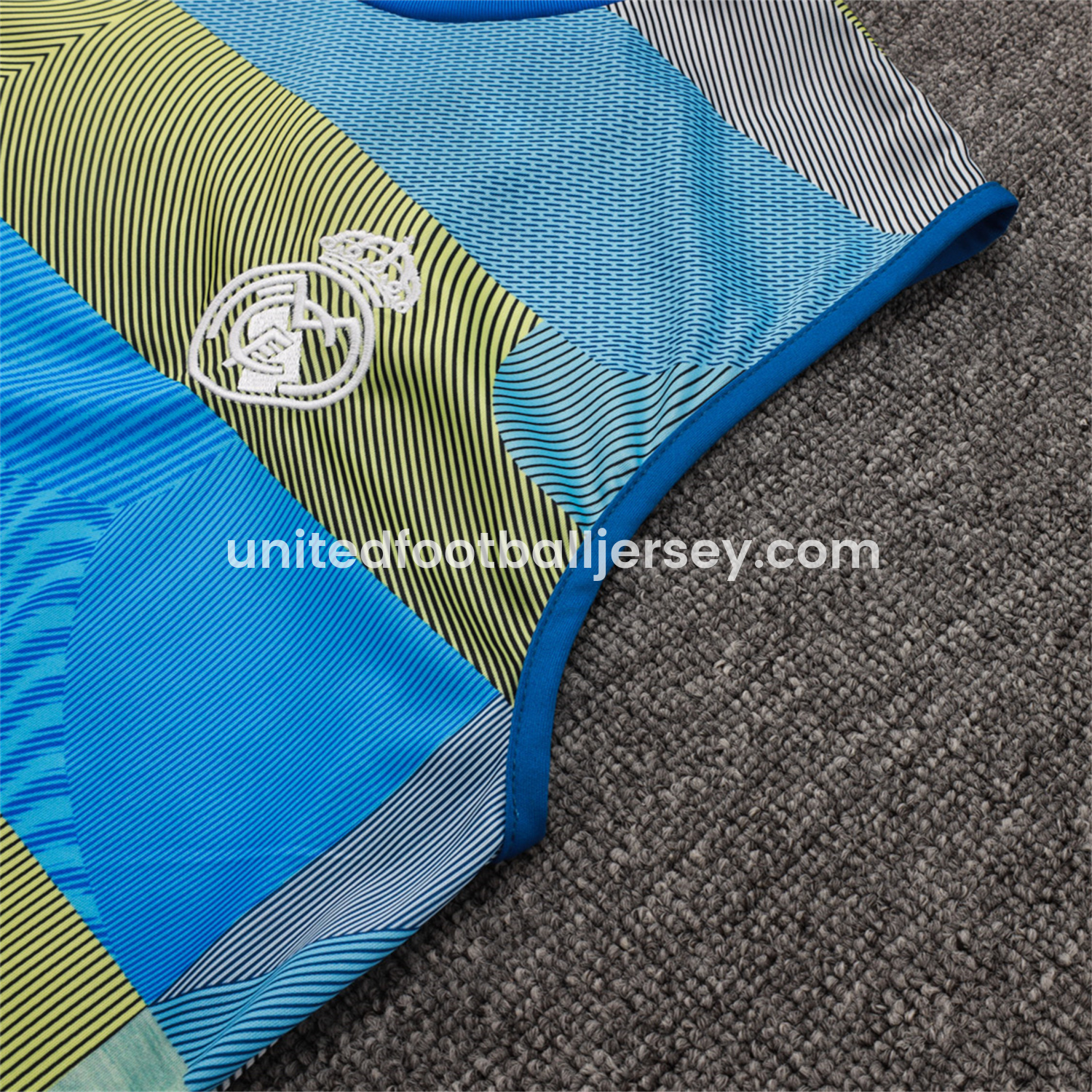 unitedfutballjersey-Real Madrid 25-26 Vest Training Set - Blue-Gray Camouflage Vest and Black Shorts
