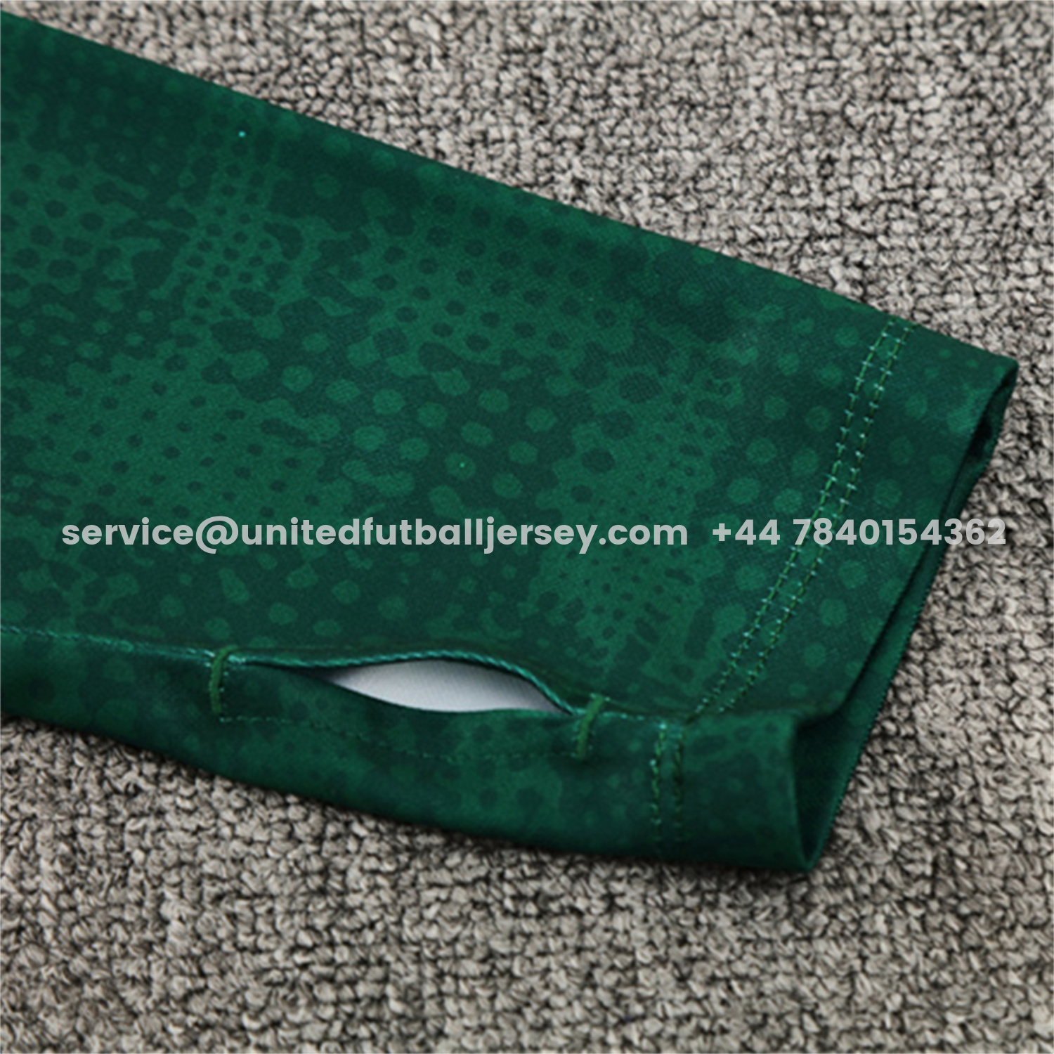 unitedfutballjersey-AC Milan 25-26 Long Sleeve Training Set - Army Green Top & Black Pants