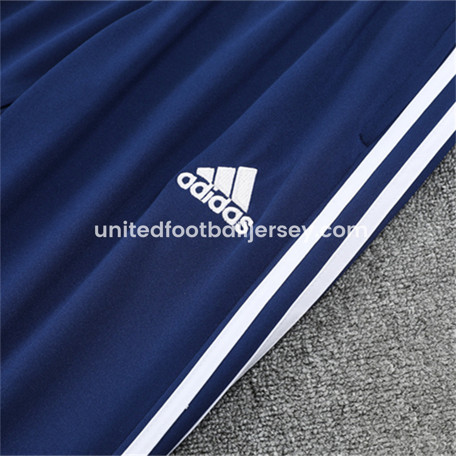 unitedfutballjersey-Real Madrid 25-26 Long Sleeve Training Set - Throwback Royal Blue Top and Pants