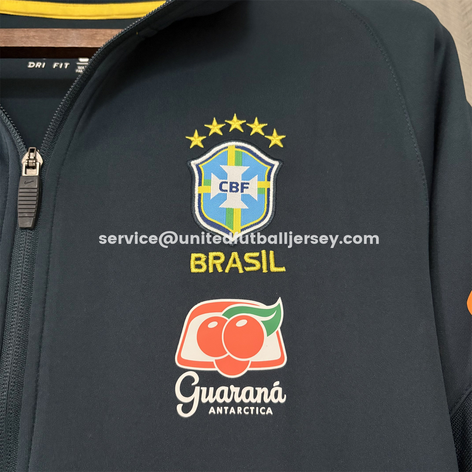 unitedfutballjersey-Retro Brazil 2022 Pre-Match Dark Blue Unsponsored Windbreaker