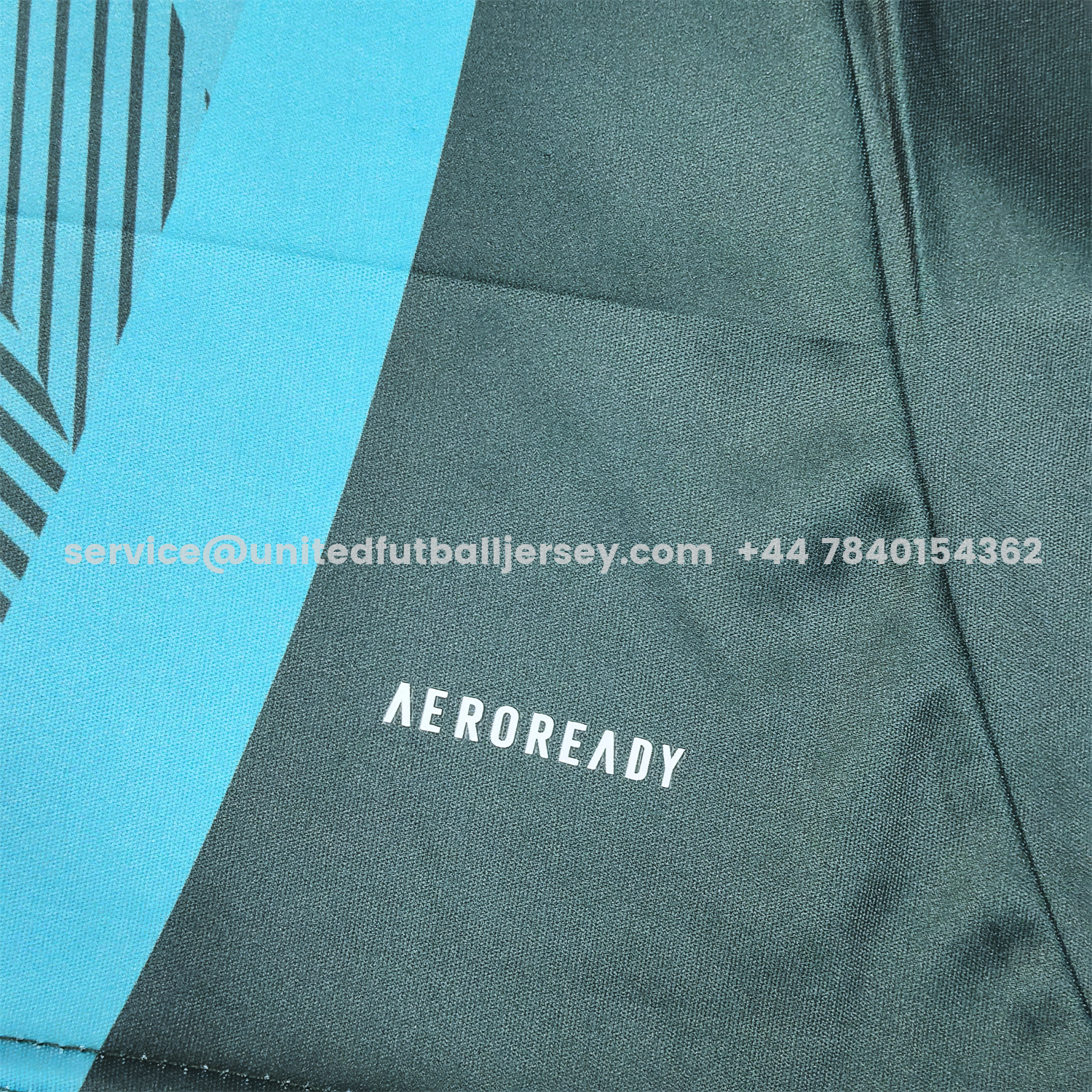 unitedfutballjersey-Bayern Munich 25-26 Deep Green Blue Lines Special Edition Jersey - Fans Version