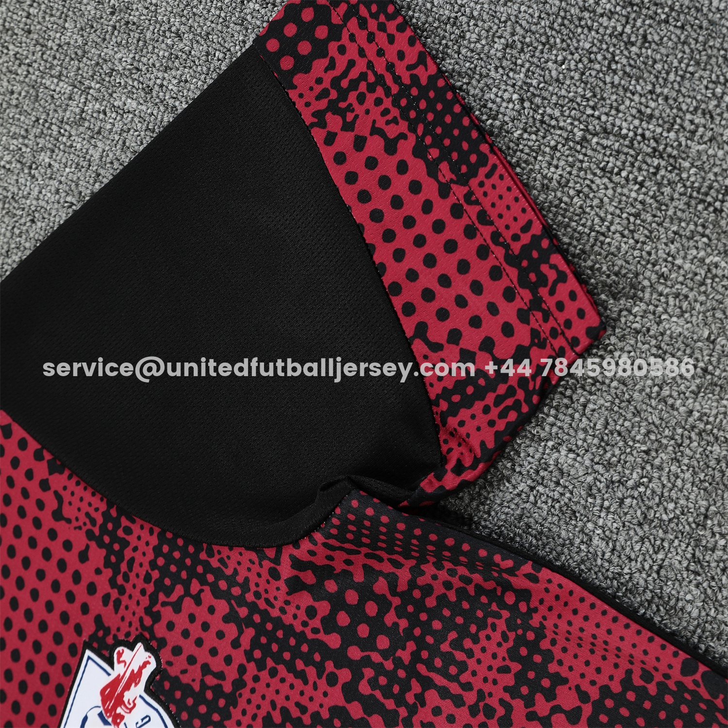 unitedfutballjersey-RB Leipzig 25-26 Short-Sleeve Training Set- Red Top & Black Shorts