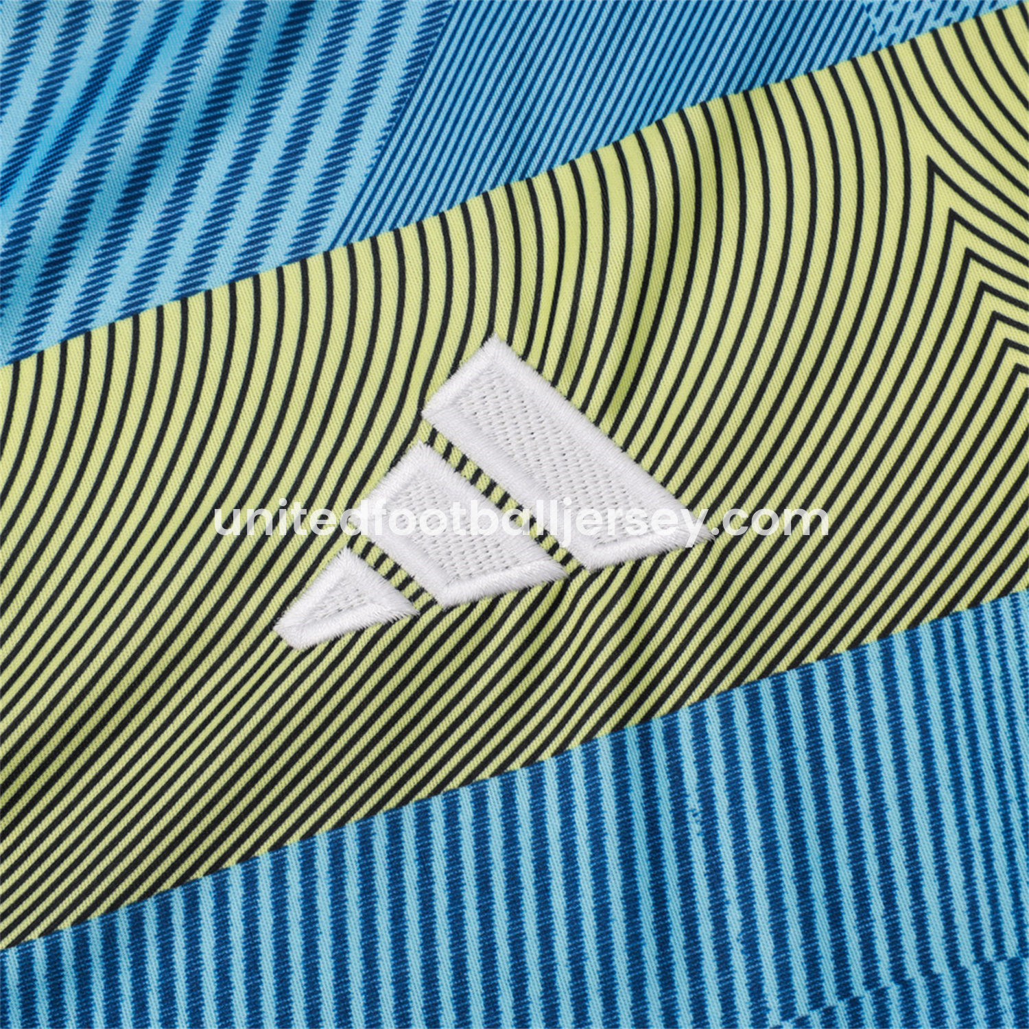 unitedfutballjersey-Real Madrid 25-26 Vest Training Set - Blue-Gray Camouflage Vest and Black Shorts