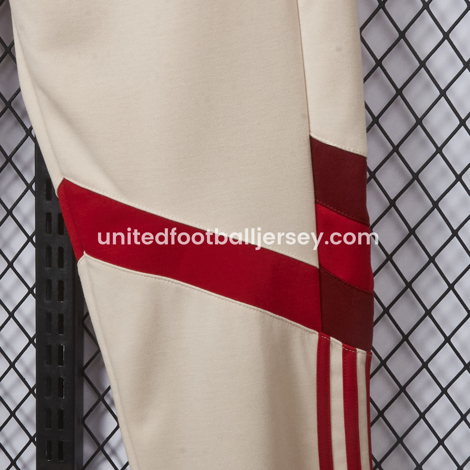 Bayern Munich 24-25 Originals LFSTLR Training Hoodie Set - Beige:football jersey mysite: unitedjerseyfootball 邓江浪:football