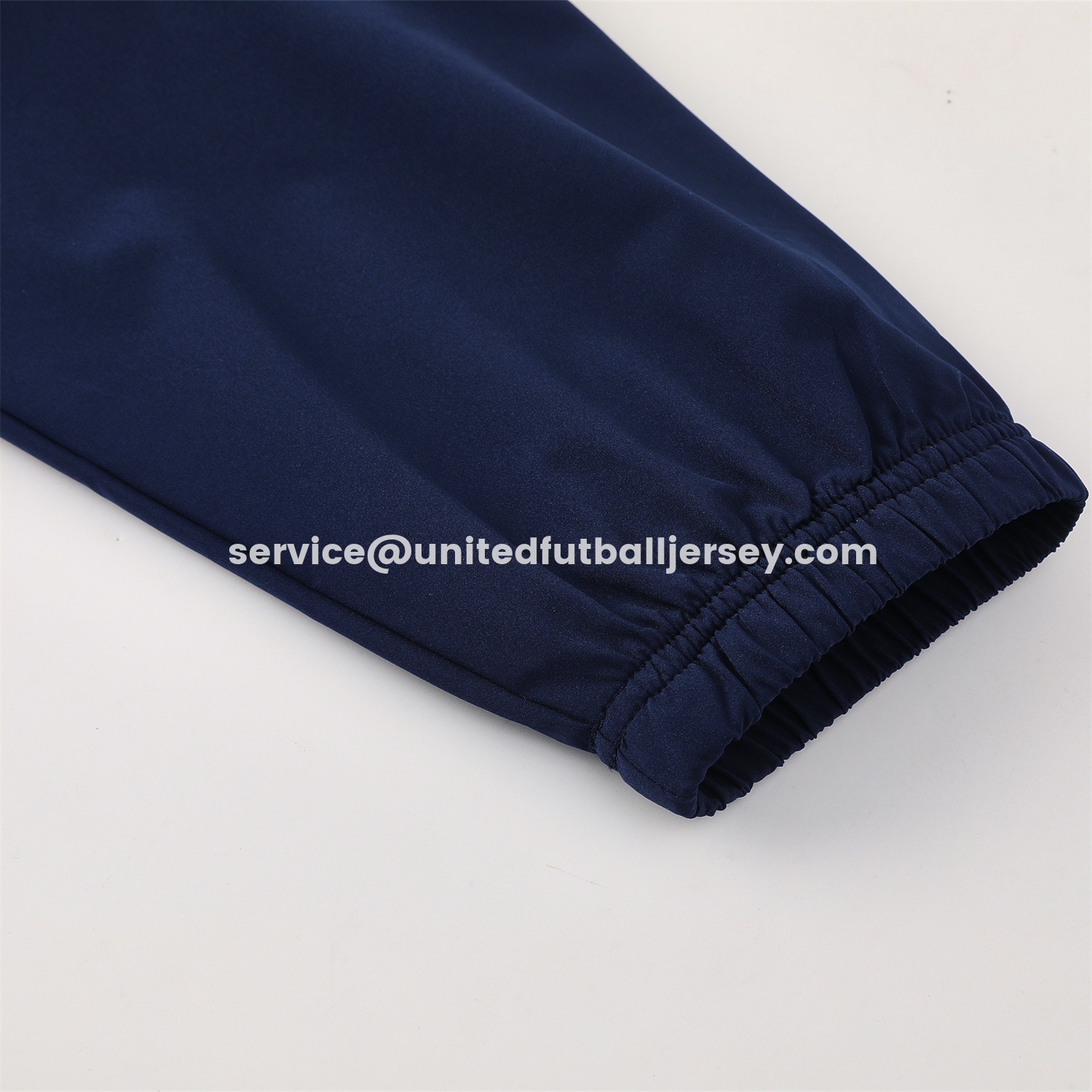 unitedfutballjersey-Argentina 2026 Hooded Windbreaker Training Set - White Top & Dark Blue Pants