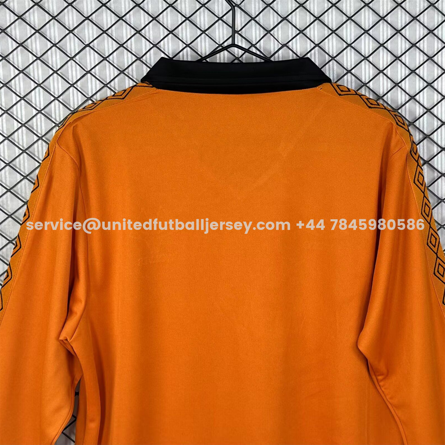 unitedfutballjersey-Retro Wolverhampton Wanderers Wolves 1979-82 Home Long Sleeves Jersey - Fans Version