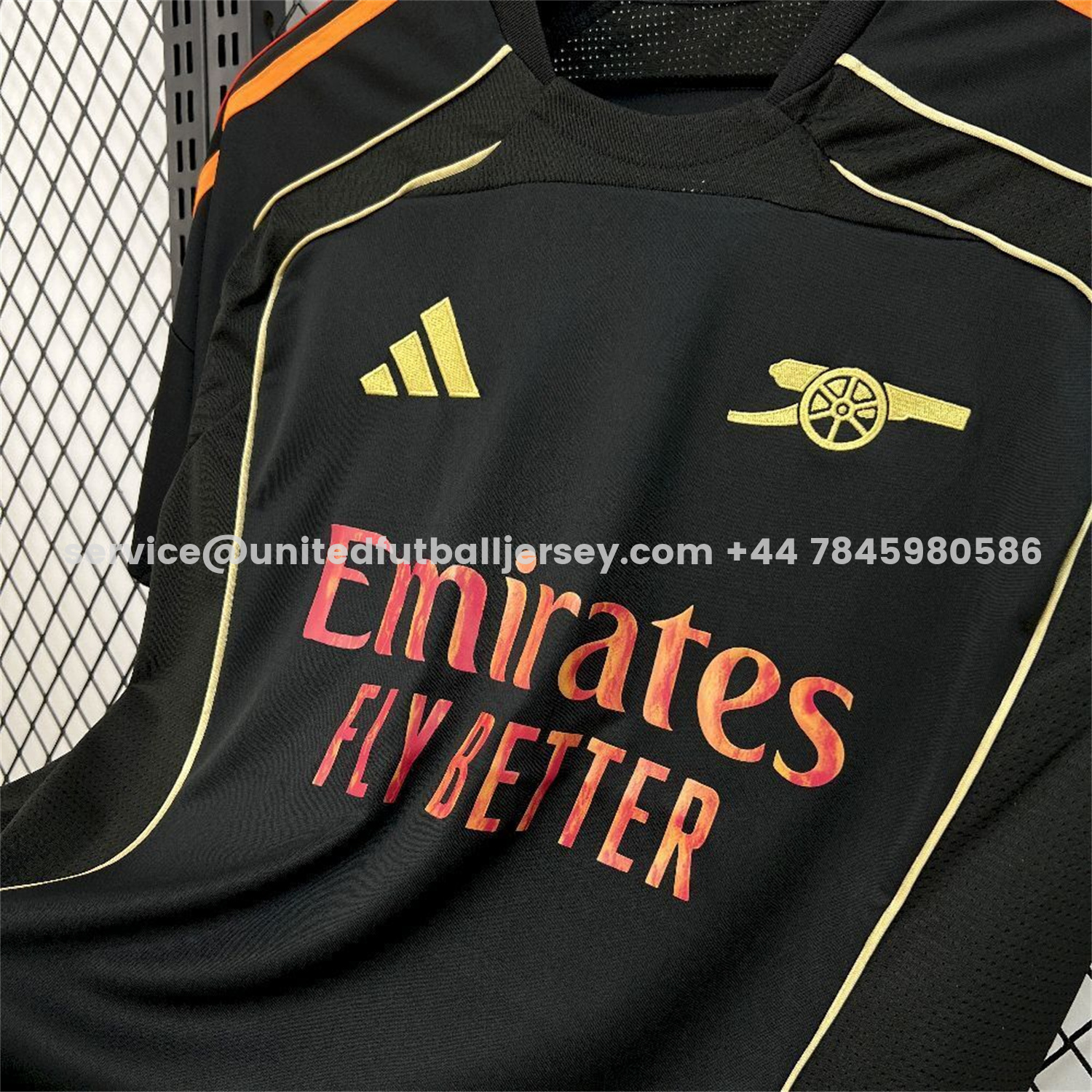 unitedfutballjersey-Arsenal 25-26 Gold Lines Black Training Jersey - Fans Version