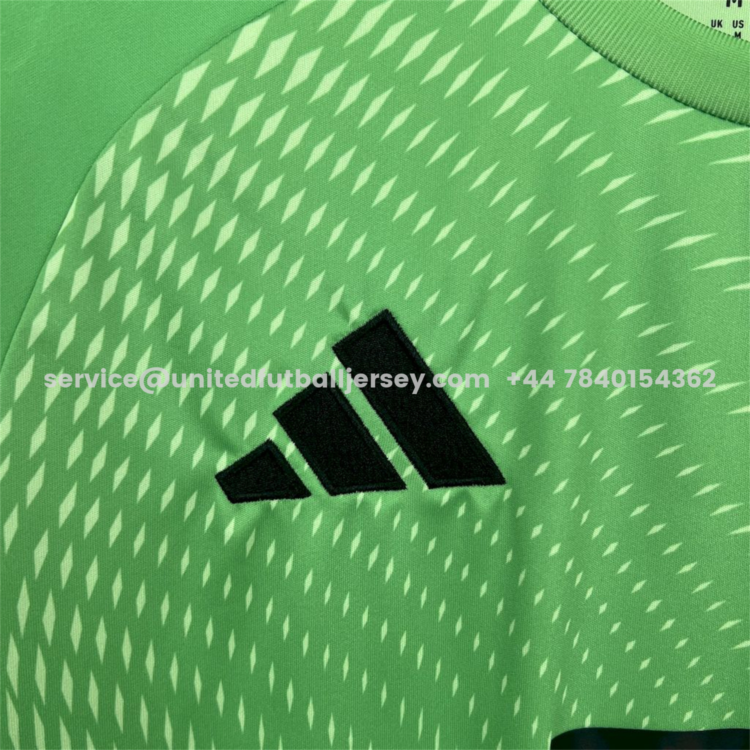unitedfutballjersey-Bayern Munich 25-26 Green Goalkeeper Jersey - Fans Version