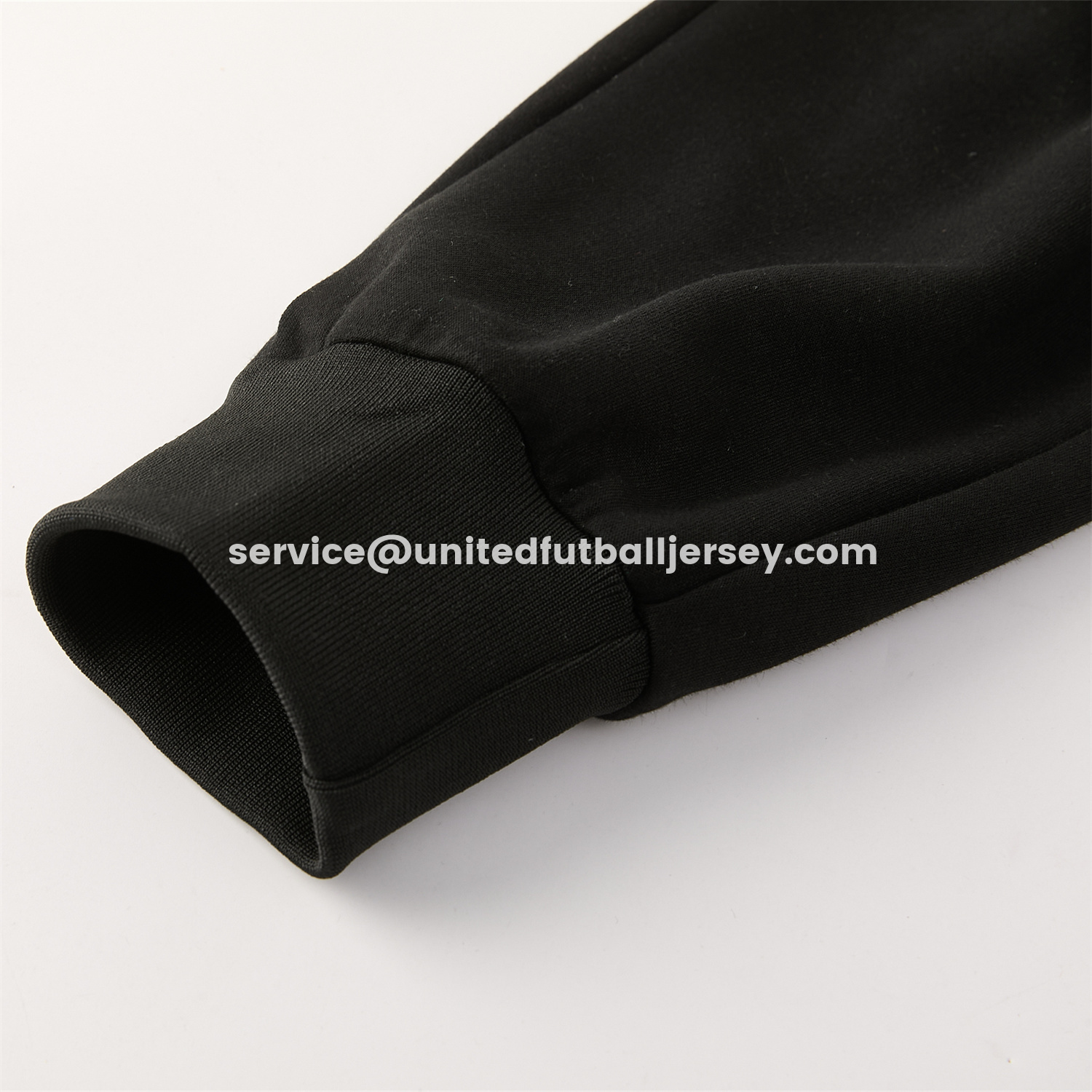 unitedfutballjersey-C.H.E.L.S.E.A 2026 Hooded Windbreaker Training Set - Black Top & Pants