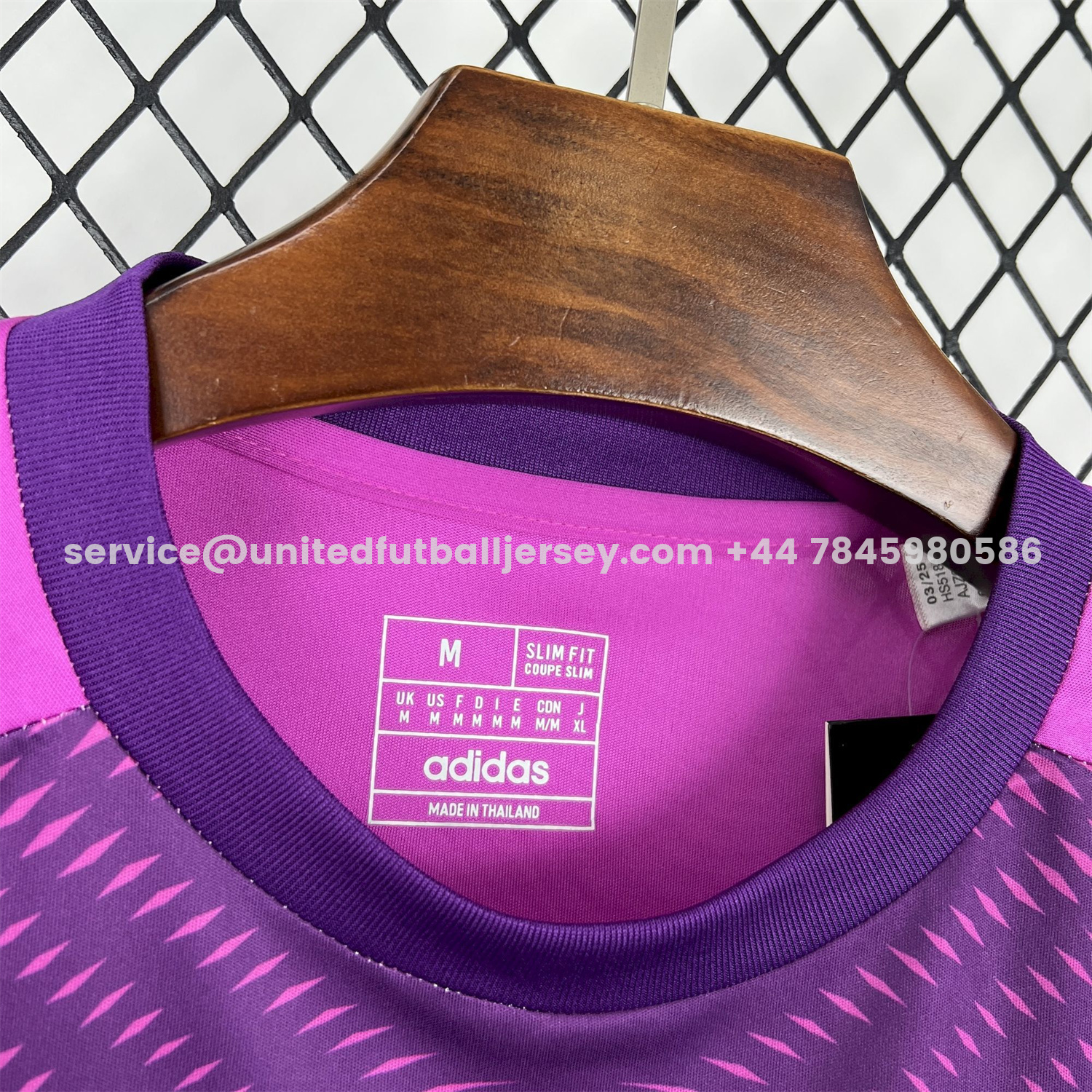 unitedfutballjersey-Bayern Munich 25-26 Purple Goalkeeper Jersey - Fans Version