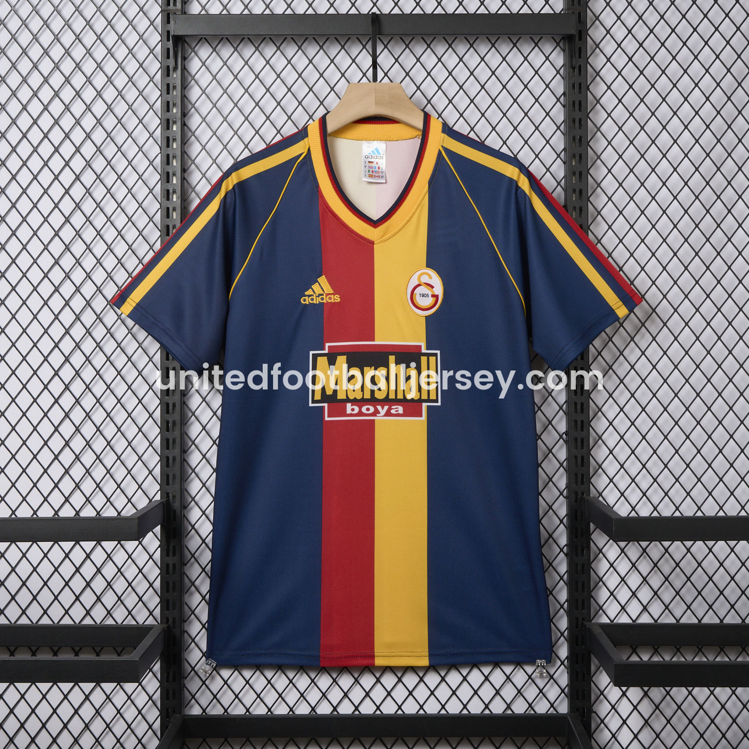 unitedfutballjersey-Retro Galatasaray 1998-99 Third Jersey