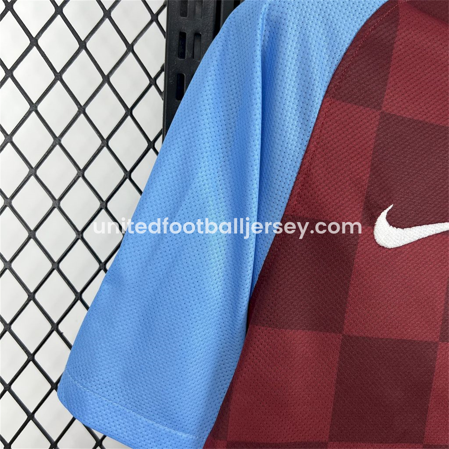 unitedfutballjersey-Retro Aston Villa 2011-12 Home Jersey