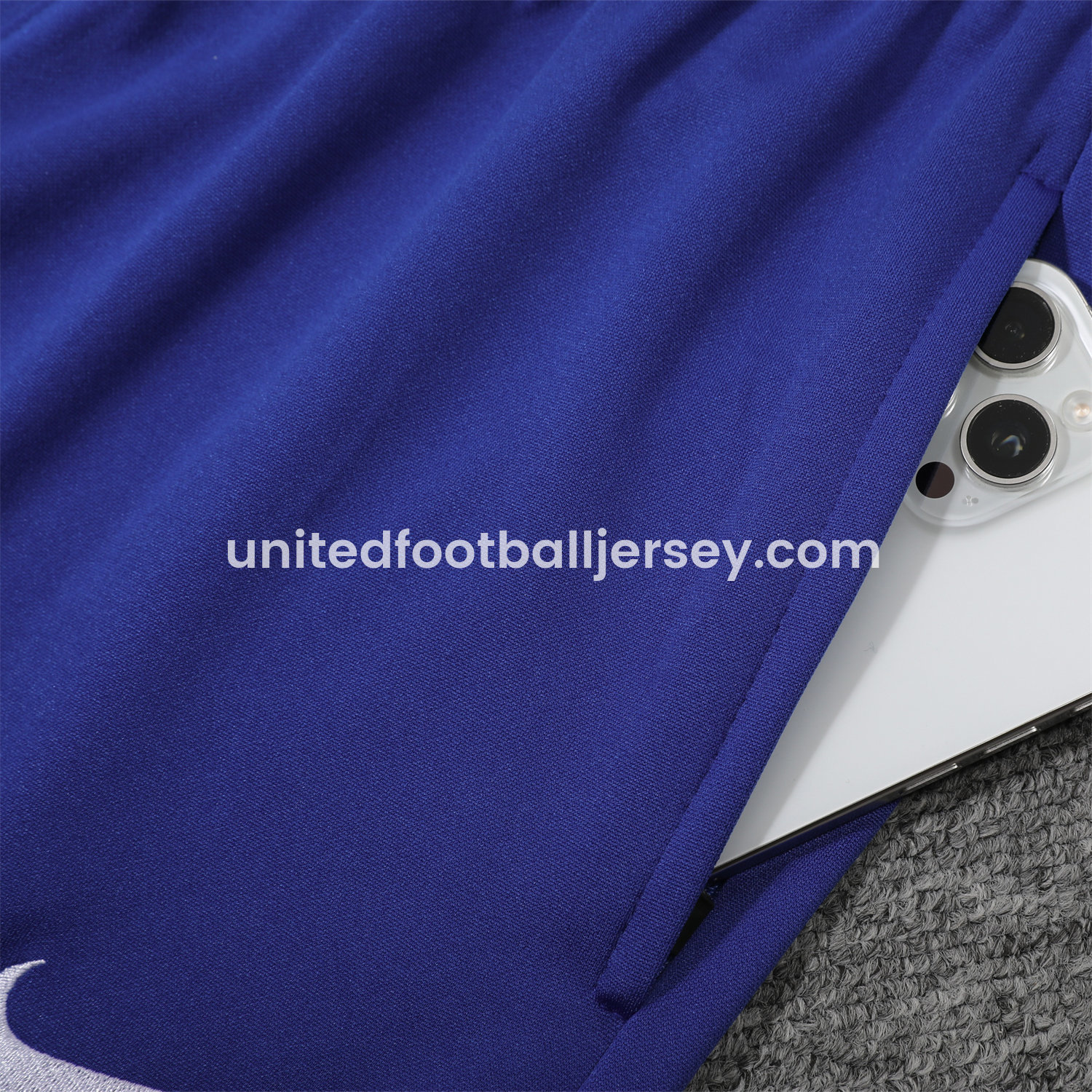 unitedfutballjersey-France 25-26 POLO Short-Sleeve Training Set - White Top and Blue Pants