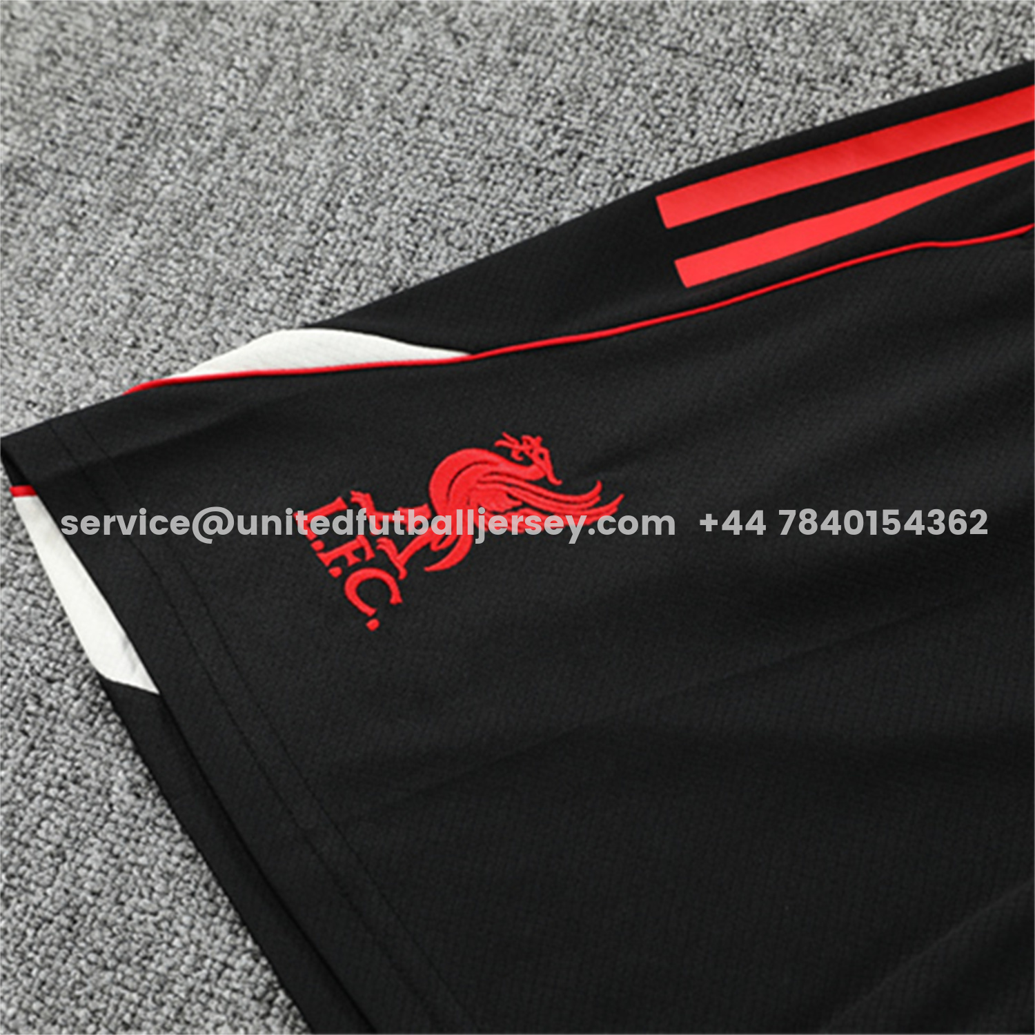 unitedfutballjersey-Liver.pool 25-26 Short-Sleeve Training Set - Red Camouflage Top & Black Shorts