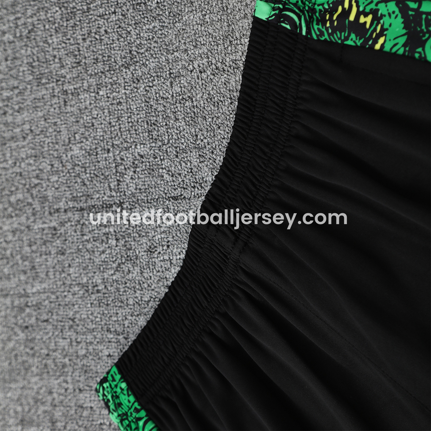 unitedfutballjersey-Brazil 25-26 Green Jesus Statue Short-Sleeve Training Set - Green Top & Black Shorts