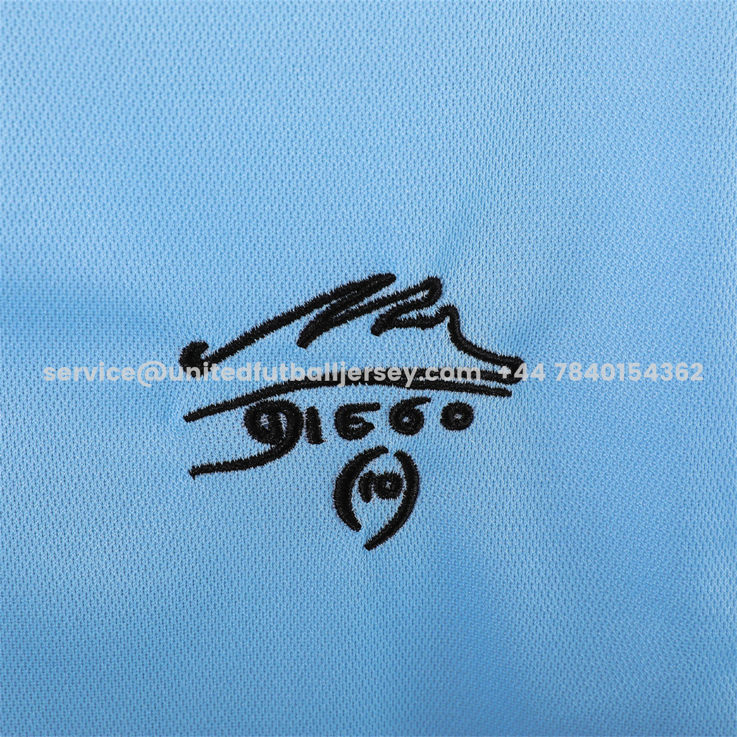 unitedfutballjersey-Retro Argentina 2001 Home Maradona Commemorative Jersey