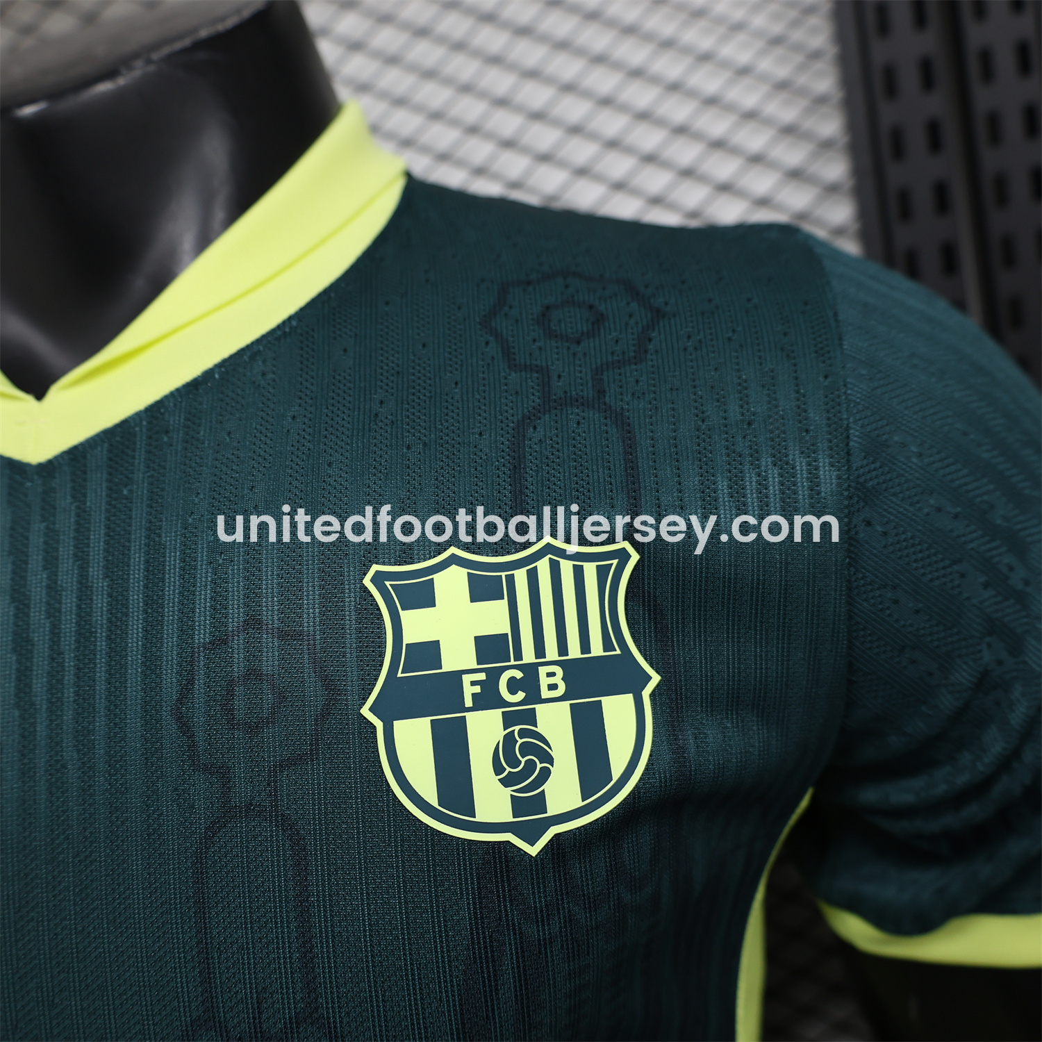 unitedfutballjersey-Barcelona 25-26 Green & Yellow Special Edition Jersey - Player Version