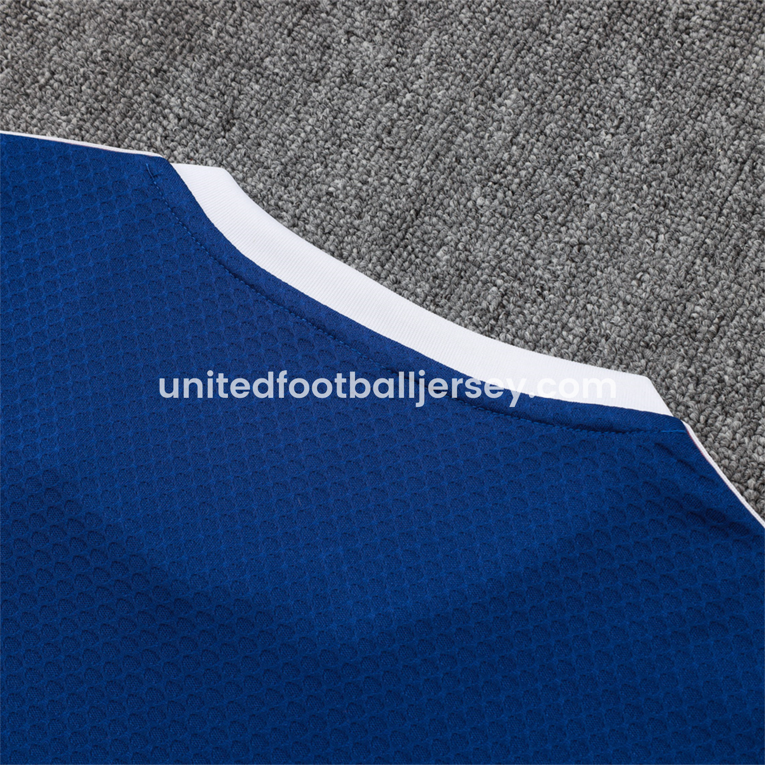 unitedfutballjersey-Arsenal 25-26 Throwback Trefoil Short-Sleeve Training Set - Royal Blue Top and Shorts