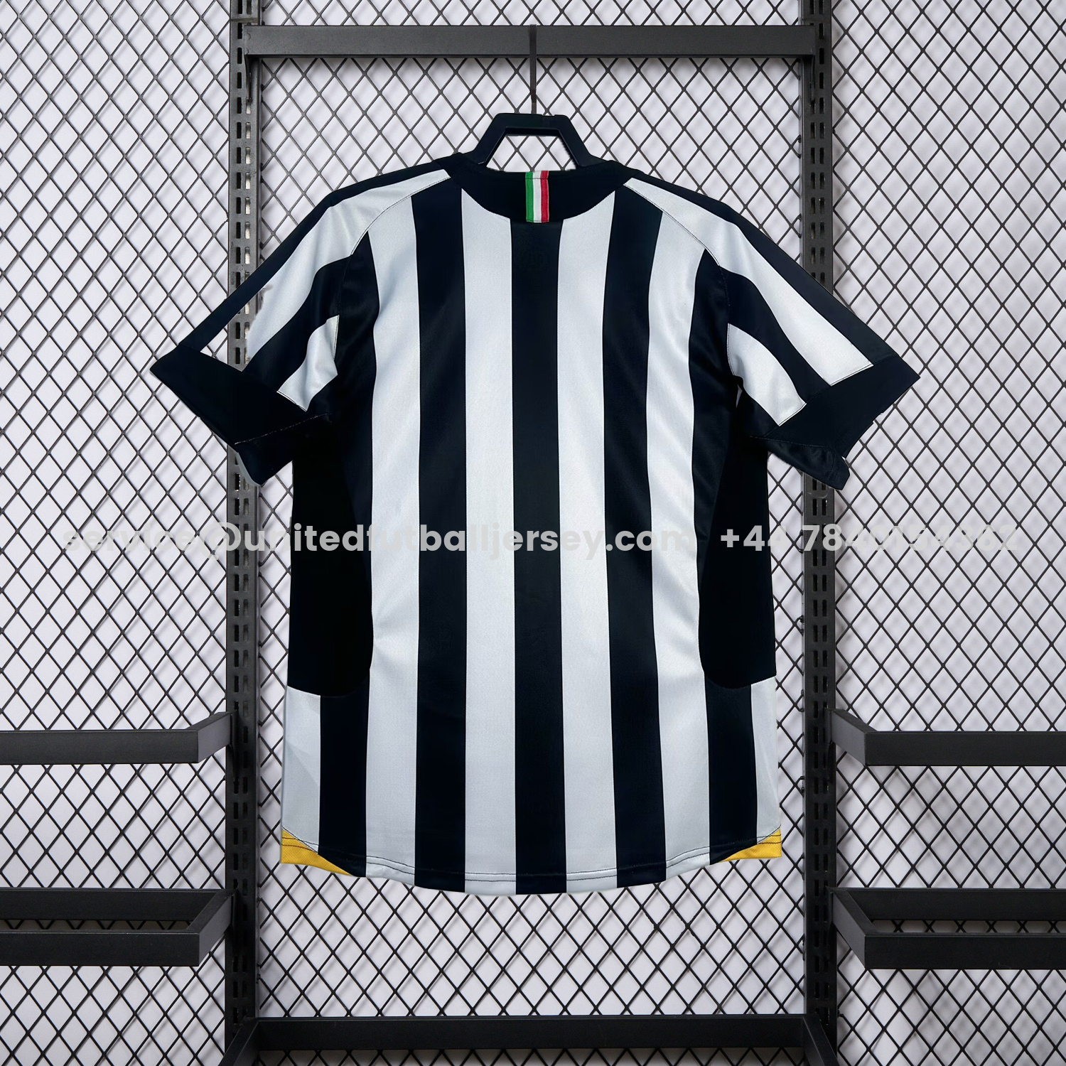 unitedfutballjersey-Retro Juventus 2005-06 Home Jersey