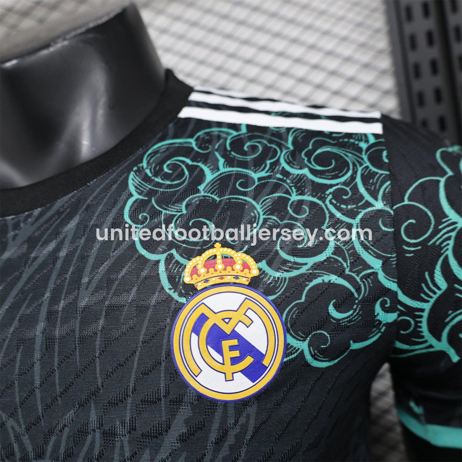 unitedfutballjersey-Real Madrid 24-25 Black and Green Loong Jersey - Player Version