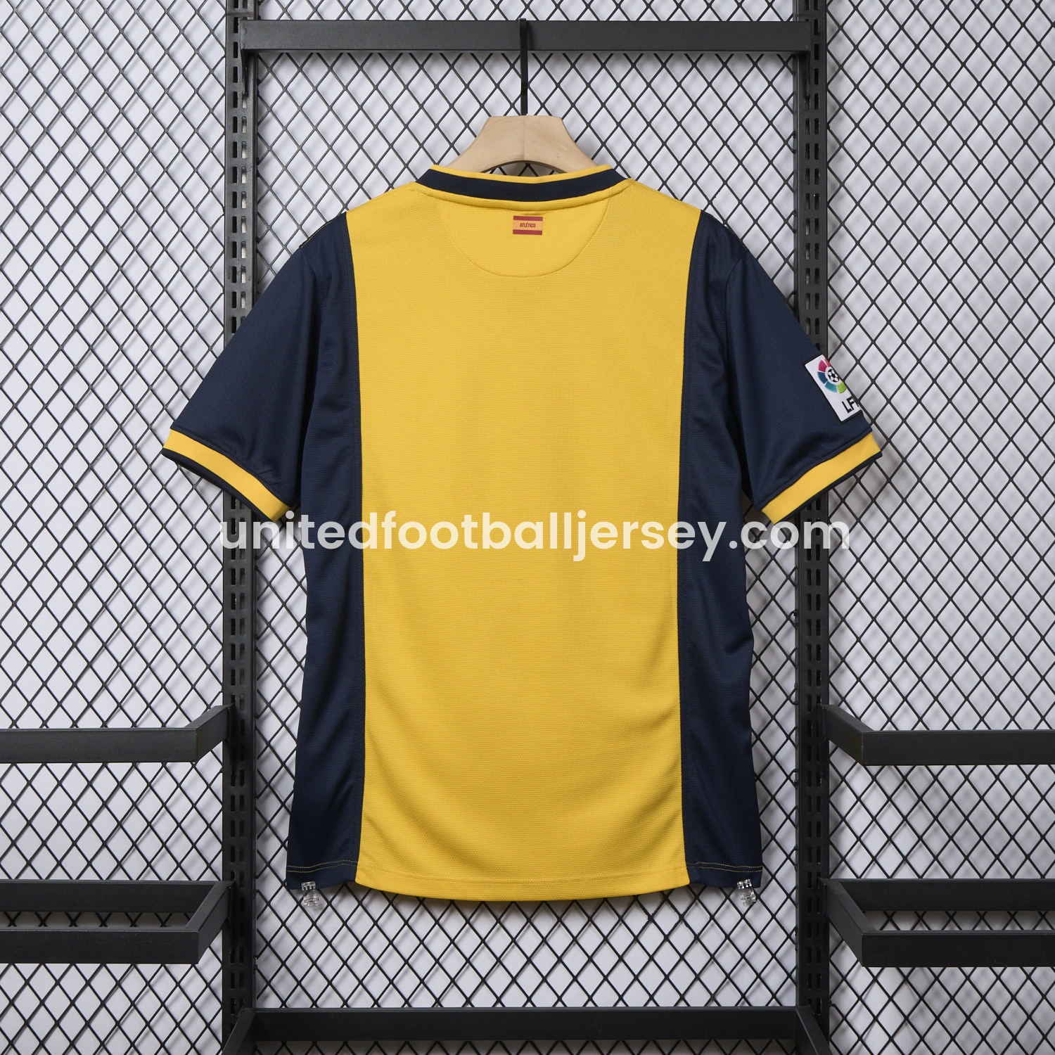 unitedfutballjersey-Retro Atletico Madrid 2013-14 Away Jersey