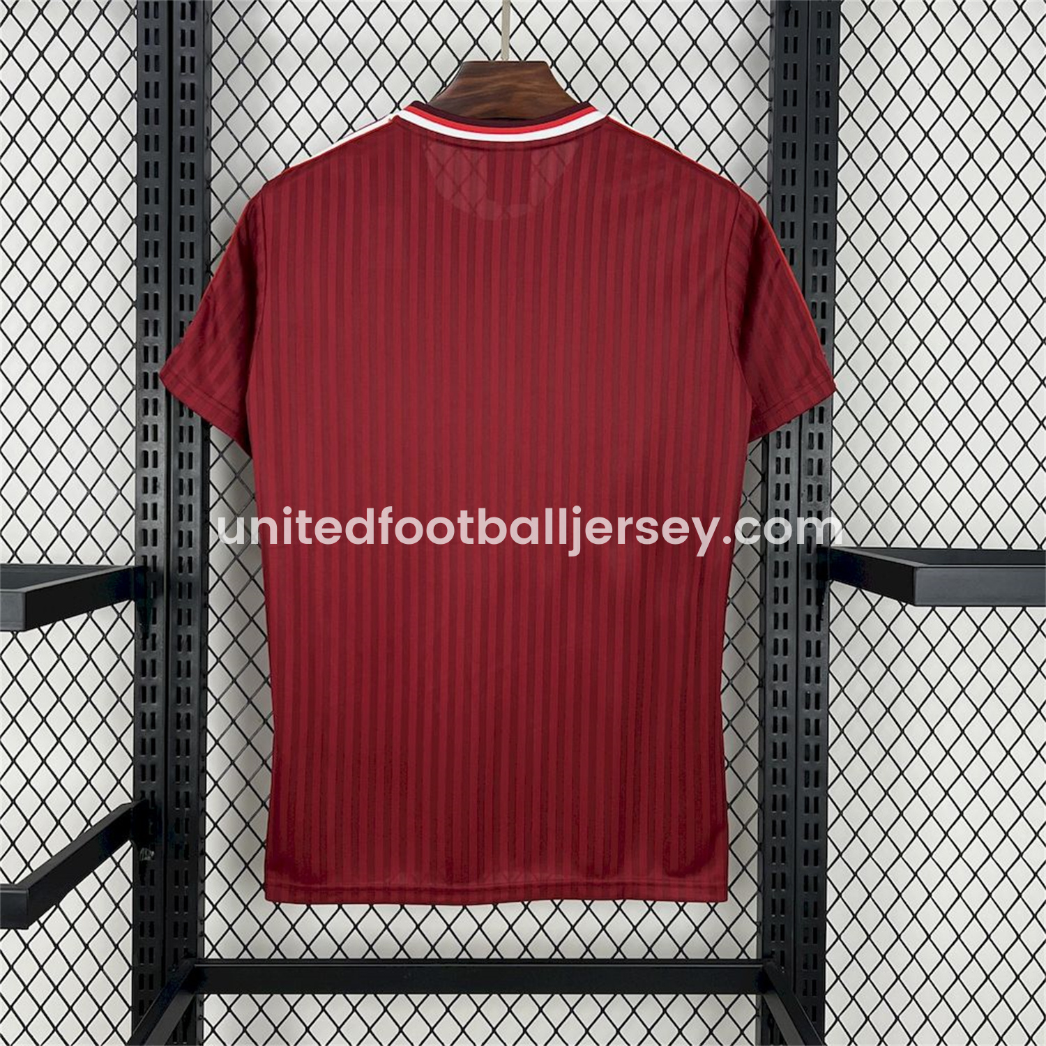 unitedfutballjersey-Bayern Munich 24-25 Red Terrace Icon Retro Jersey - Fans Version