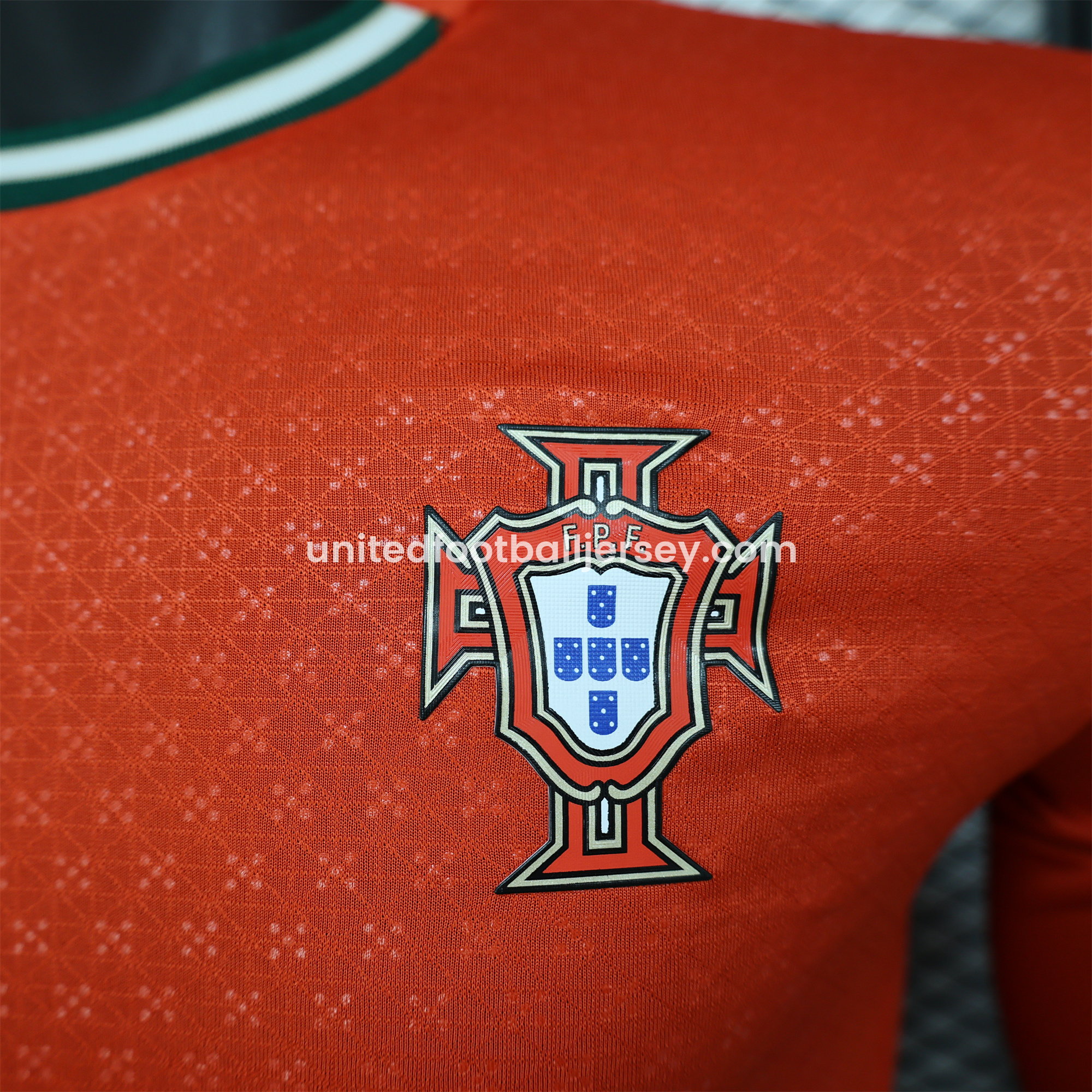 unitedfutballjersey-Portugal 2025-26 Home Long Sleeve Jersey - Player Version