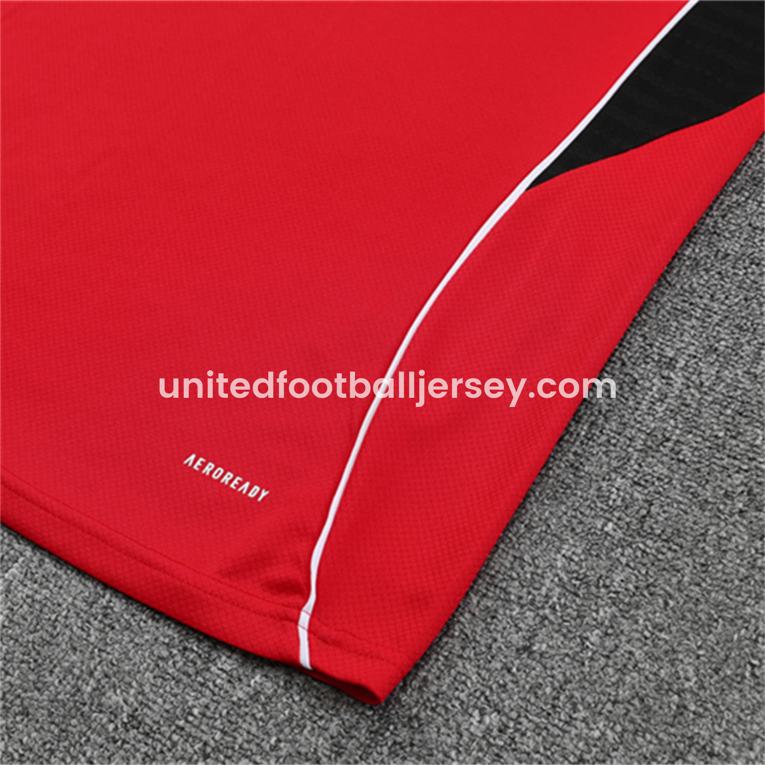 unitedfutballjersey-Manchester United 25-26 Short-Sleeve Training Set - Red Top & Black Shorts