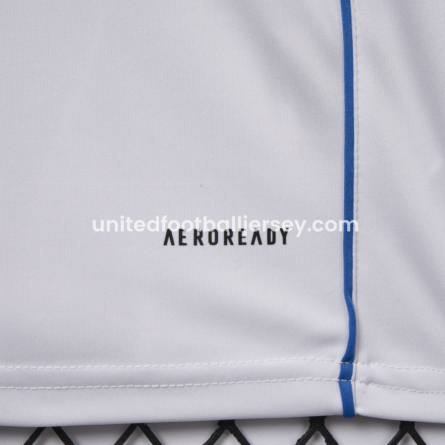 unitedfutballjersey-Bayern Munich 25-26 Urban Purist Throwback White Jersey - Fans Version