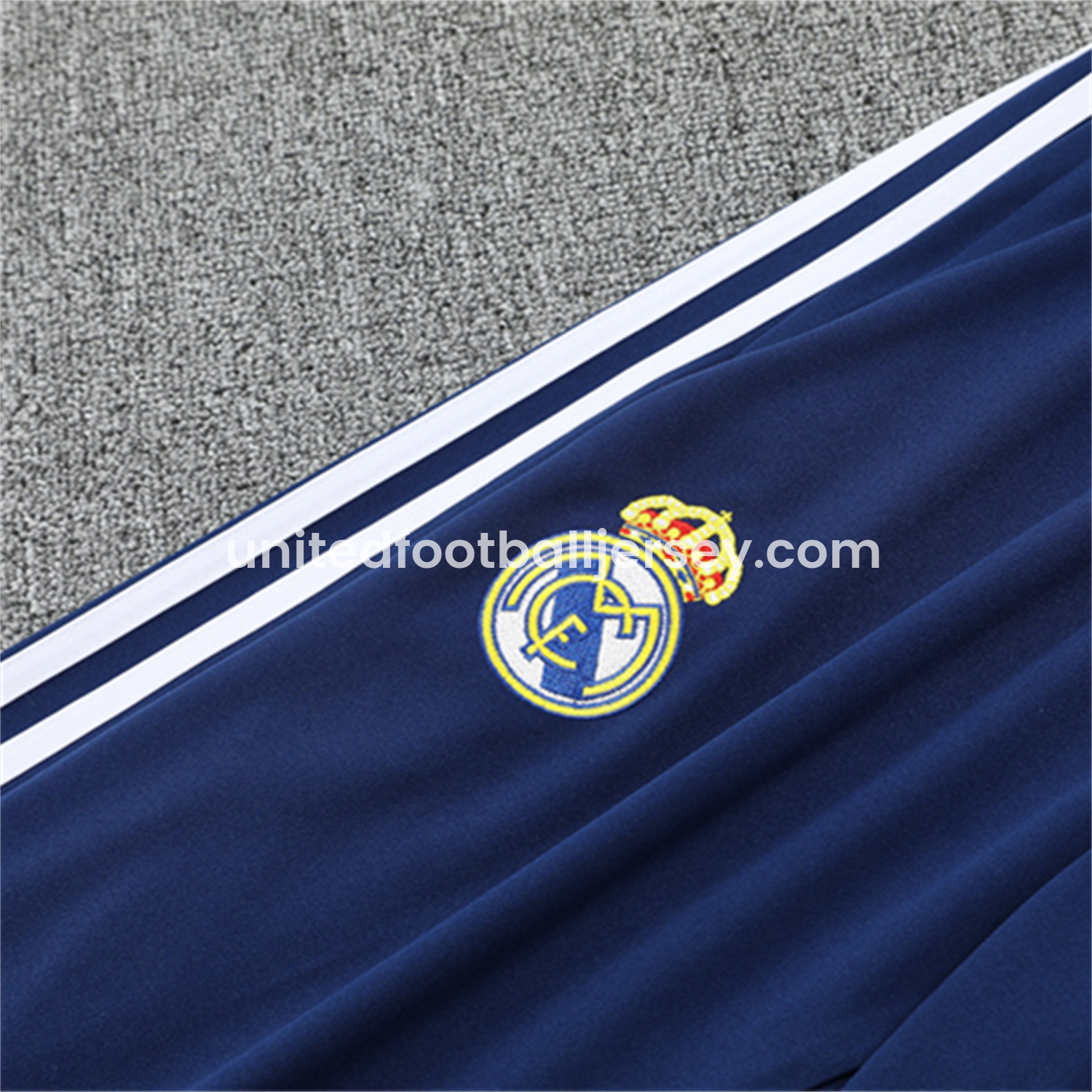 unitedfutballjersey-Real Madrid 25-26 Kids Long Sleeve Training Set - Throwback Royal Blue Top and Pants