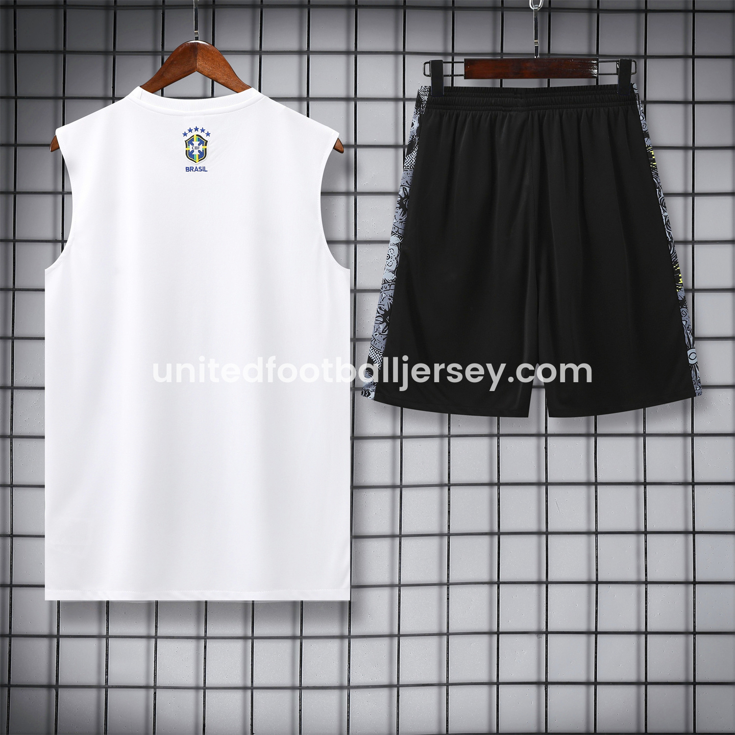 unitedfutballjersey-Brazil 25-26 White Jesus Statue Vest Training Set - White Vest & Black Shorts