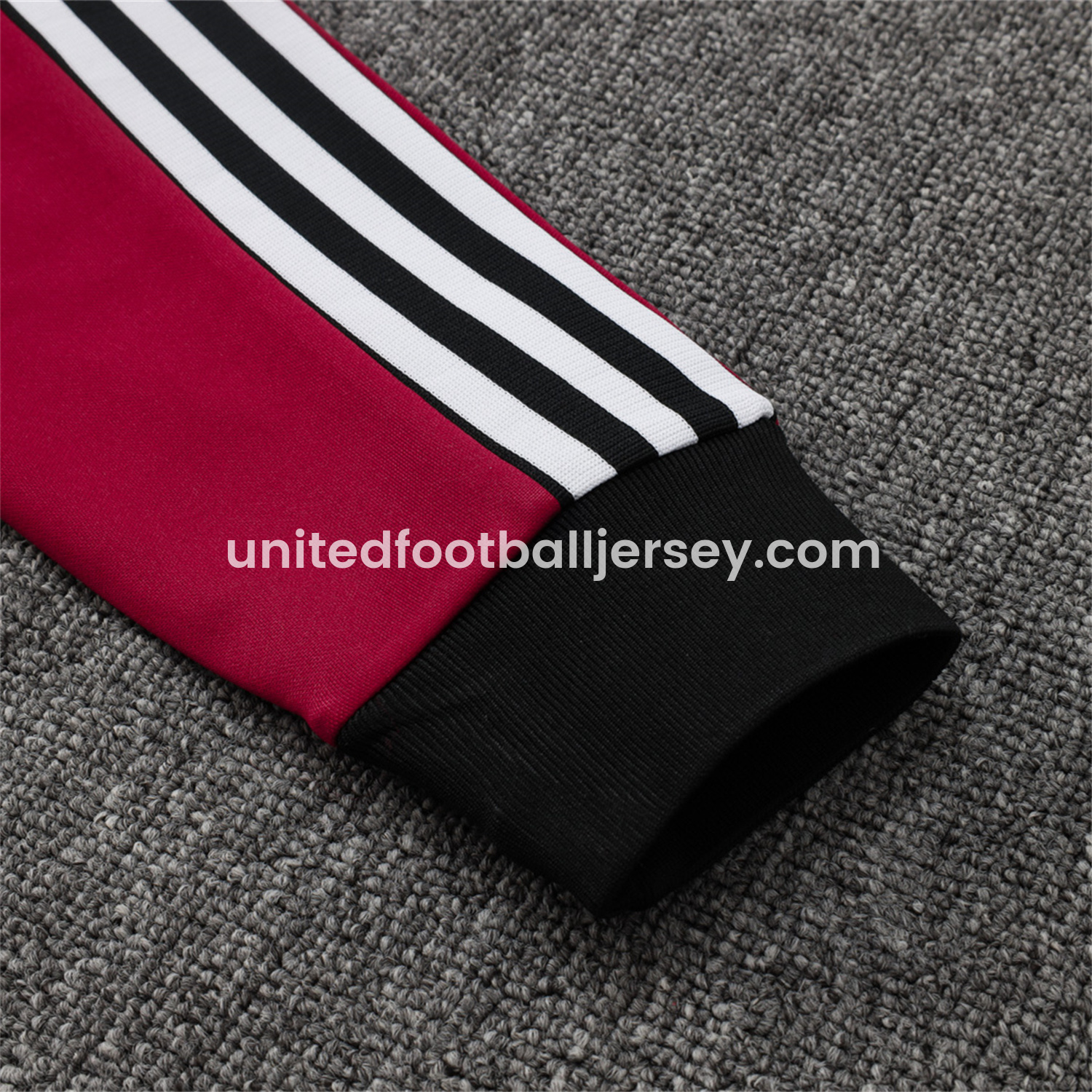 unitedfutballjersey-Manchester United 24-25 Throwback Jacket Training Tracksuit - Date Red Jackets & Black Pants