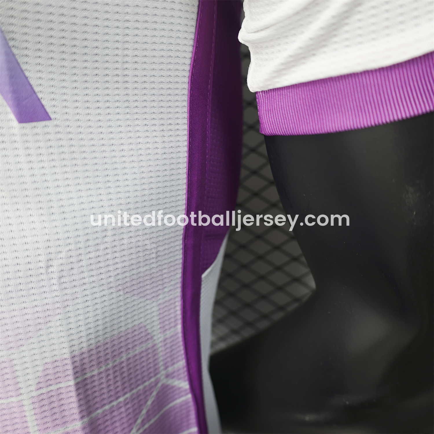 unitedfutballjersey-Algeria 25-26 White Purple Gradient with Hexagonal Pattern Jersey - Player Version