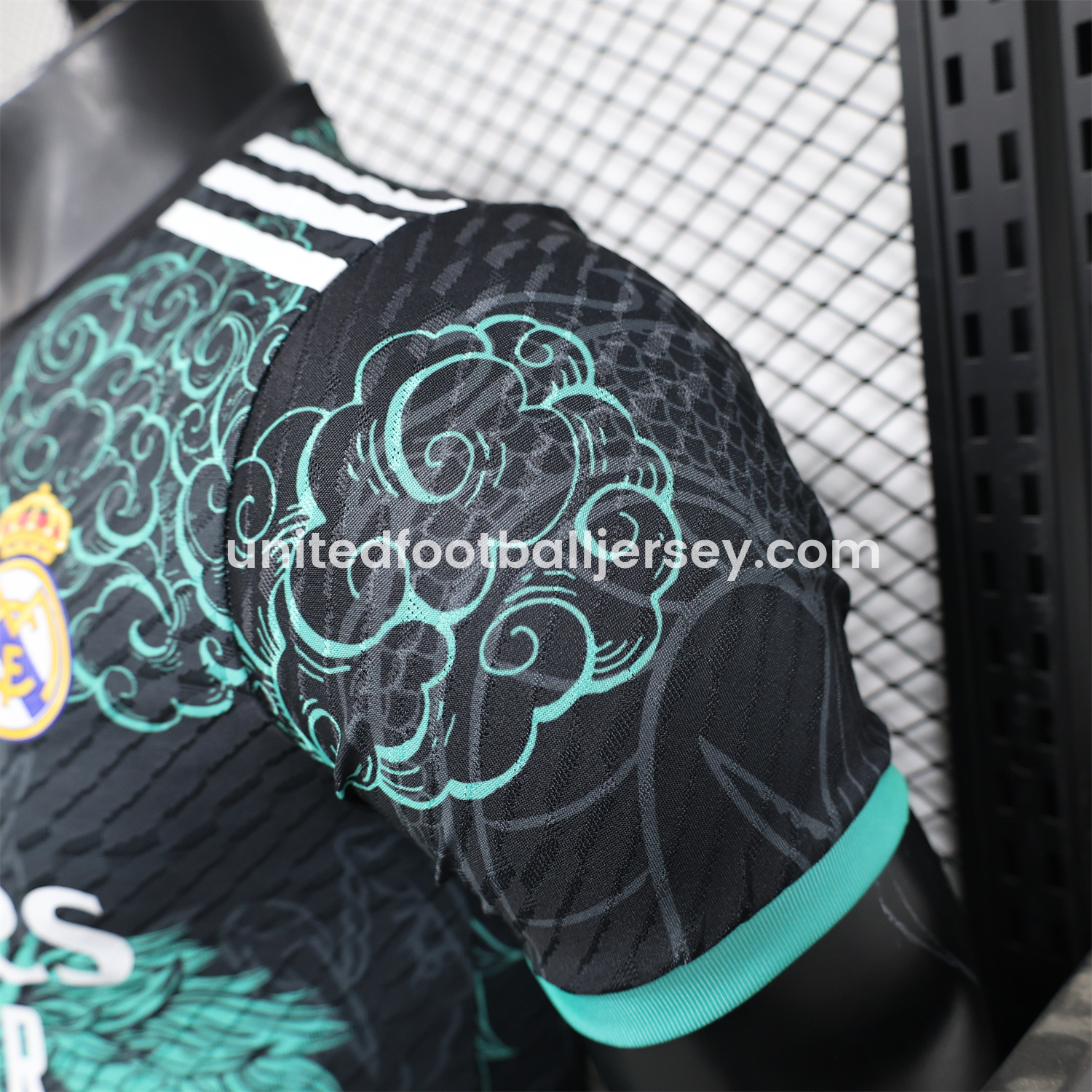 unitedfutballjersey-Real Madrid 24-25 Black and Green Loong Jersey - Player Version
